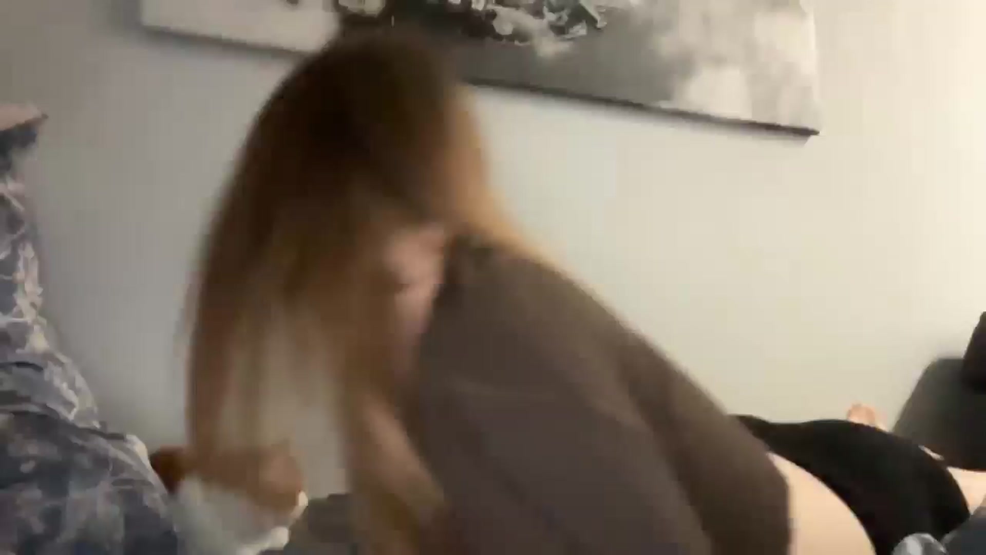 Gallery image thumbnail from Coconut_dream's myfreecams stream on, 05/18/2025, 24:33 image 15 of 20