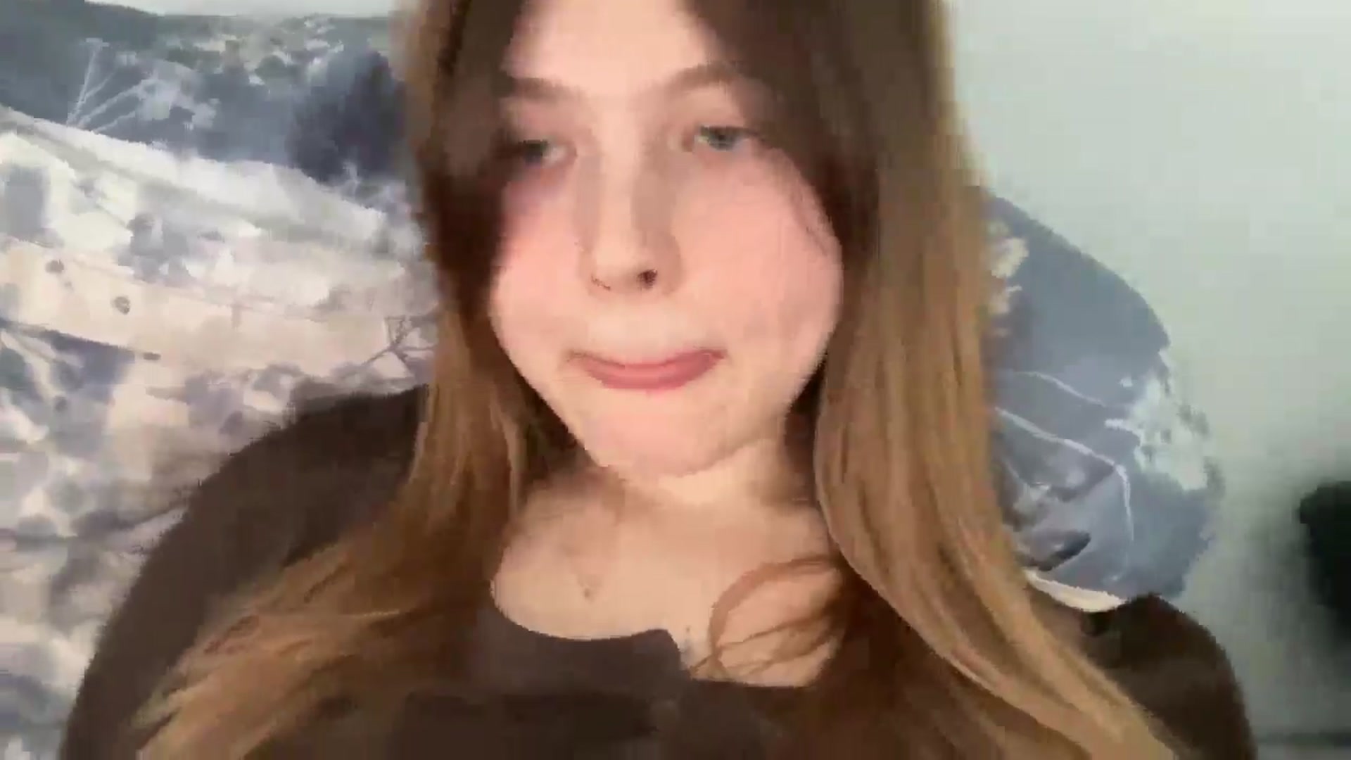 Gallery image thumbnail from Coconut_dream's myfreecams stream on, 05/18/2025, 11:30 image 7 of 20