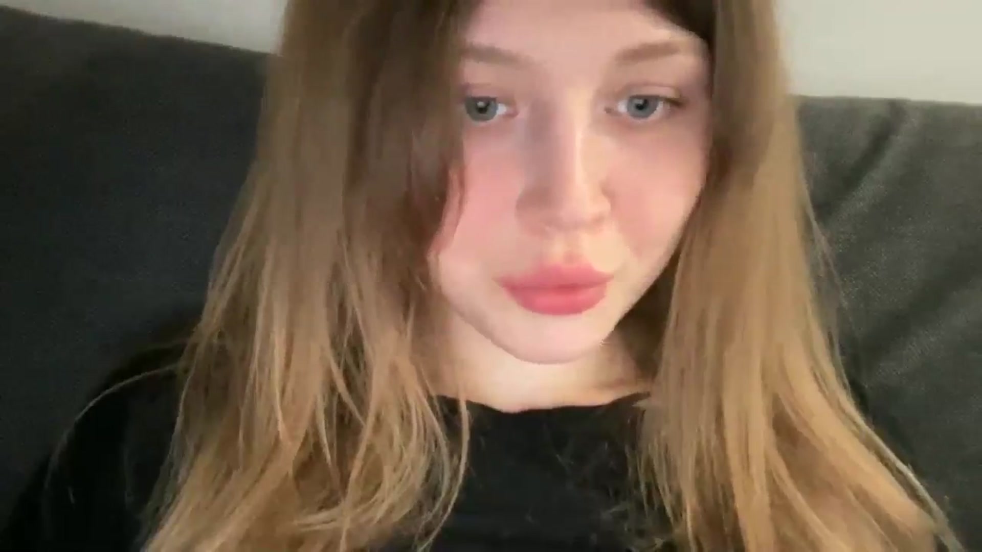 Gallery image thumbnail from Coconut_dream's myfreecams stream on, 05/19/2025, 21:01 image 5 of 20