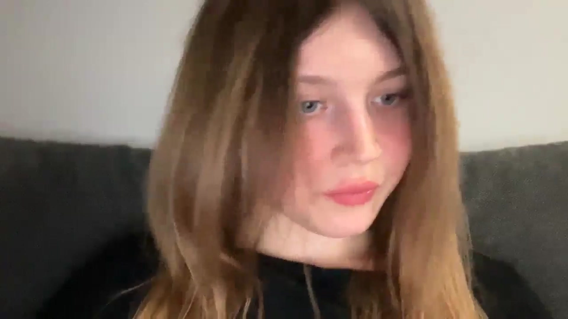 Gallery image thumbnail from Coconut_dream's myfreecams stream on, 05/21/2025, 22:13 image 2 of 20