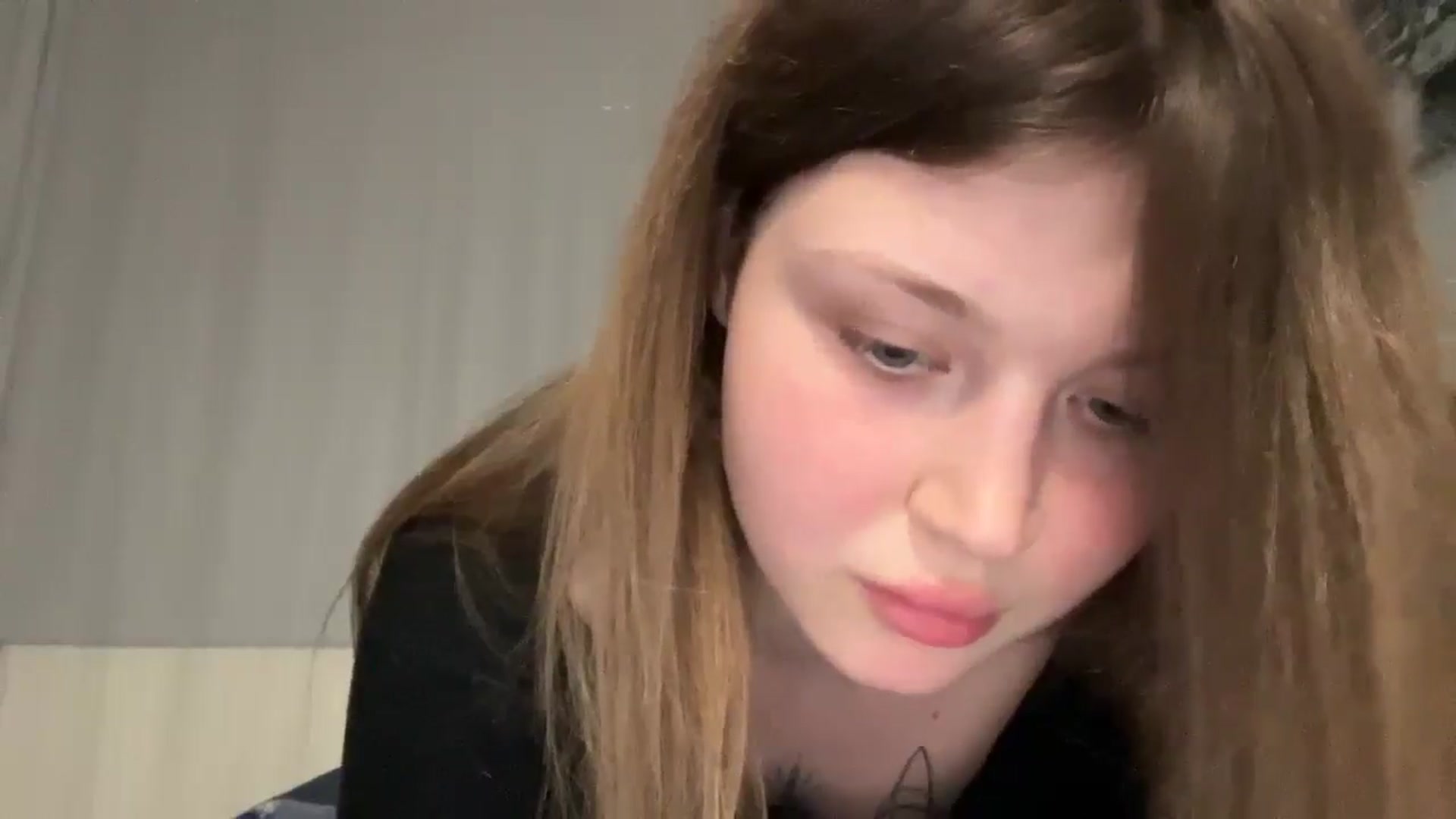 Gallery image thumbnail from Coconut_dream's myfreecams stream on, 05/21/2025, 22:13 image 12 of 20