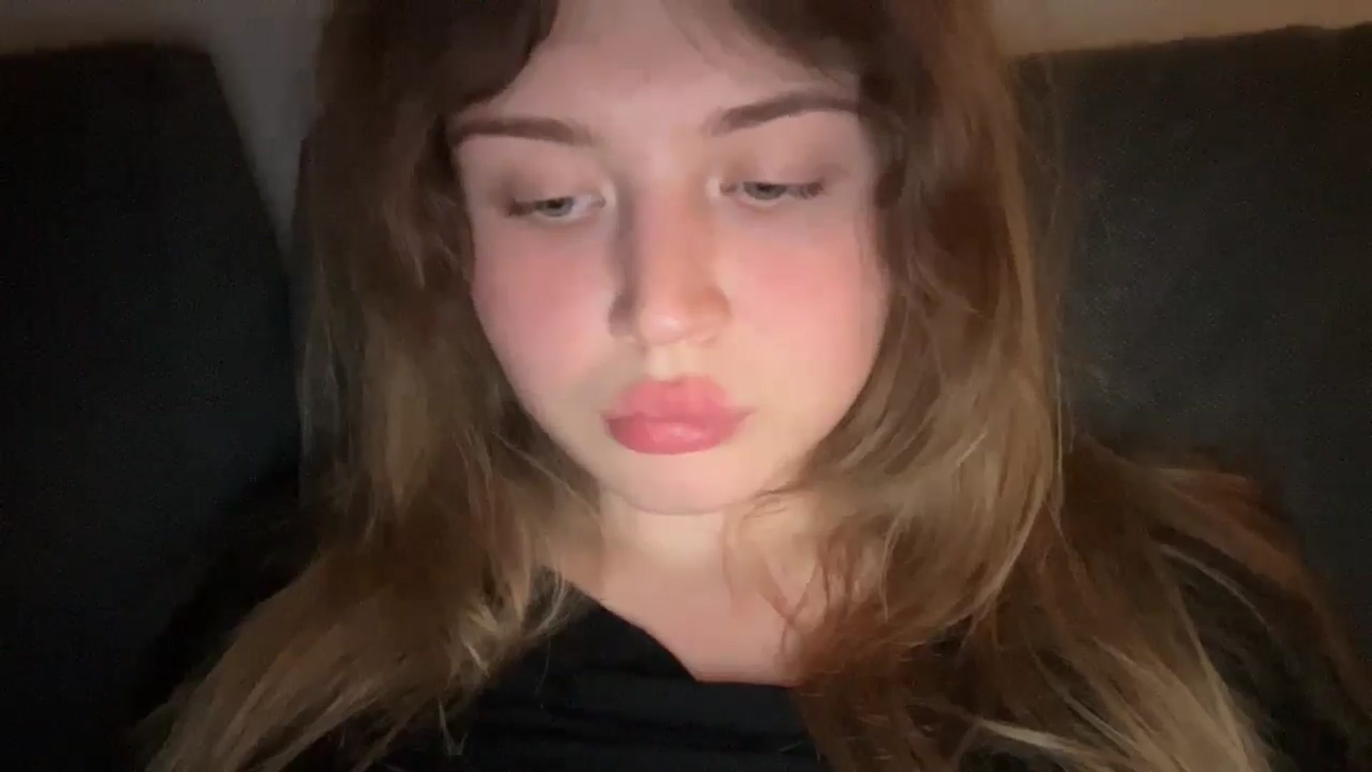 Gallery image thumbnail from Coconut_dream's myfreecams stream on, 05/25/2025, 24:09 image 7 of 20