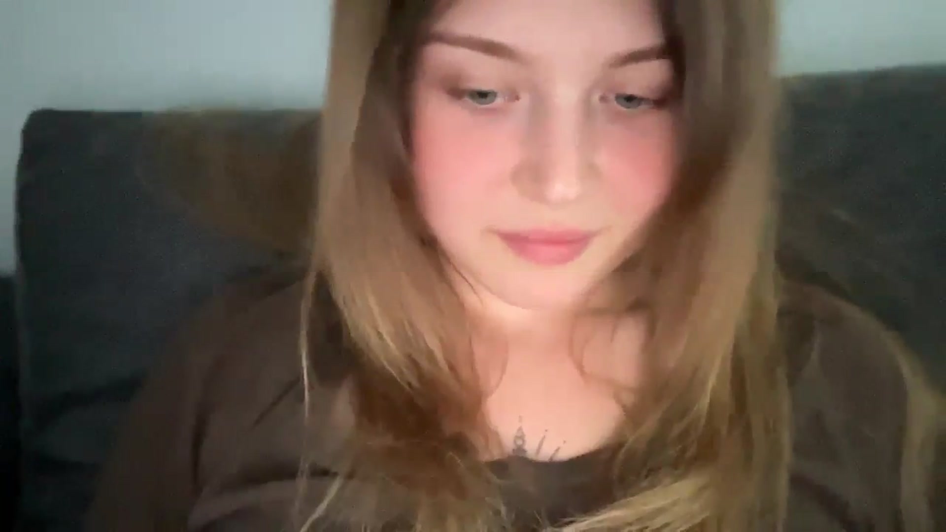 Gallery image thumbnail from Coconut_dream's myfreecams stream on, 06/01/2025, 09:13 image 9 of 20