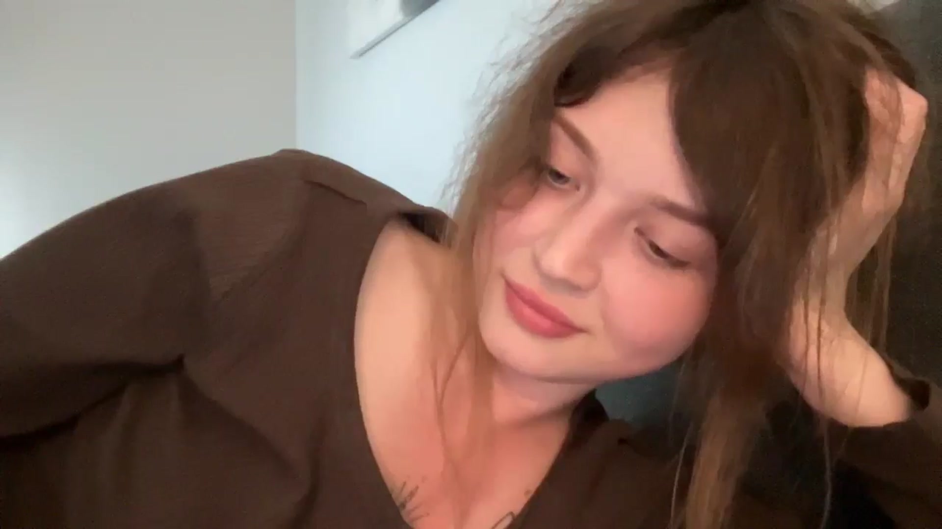 Gallery image thumbnail from Coconut_dream's myfreecams stream on, 06/02/2025, 15:21 image 16 of 20