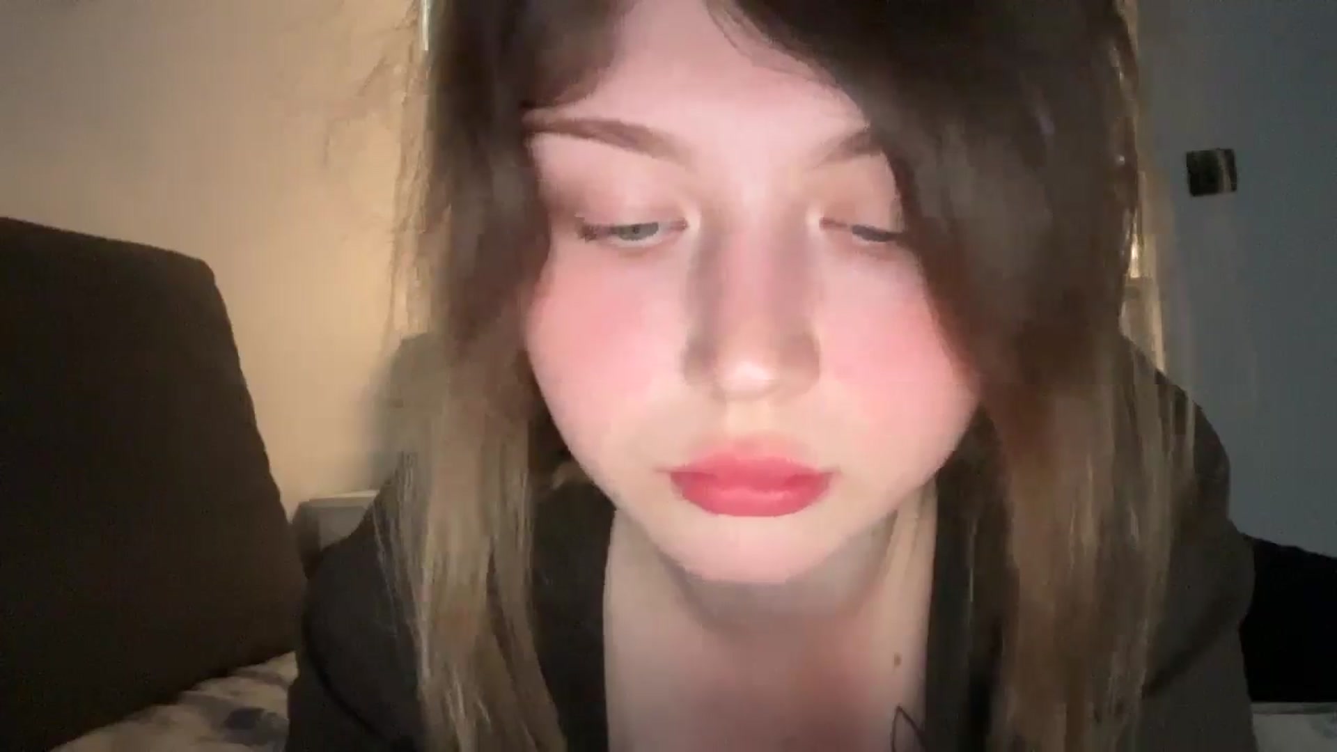 Gallery image thumbnail from Coconut_dream's myfreecams stream on, 06/02/2025, 20:50 image 2 of 20