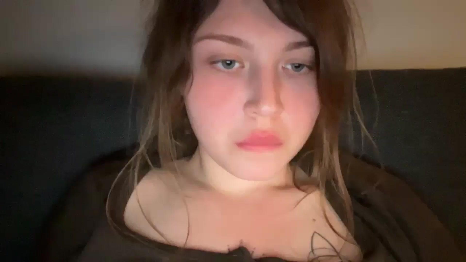 Gallery image thumbnail from Coconut_dream's myfreecams stream on, 06/02/2025, 20:50 image 19 of 20