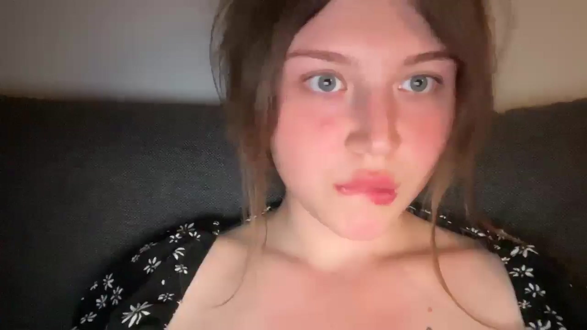 Gallery image thumbnail from Coconut_dream's myfreecams stream on, 06/05/2025, 19:09 image 14 of 20