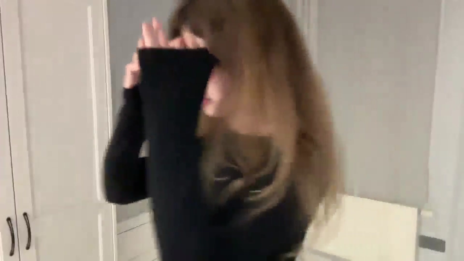 Gallery image thumbnail from Coconut_dream's myfreecams stream on, 06/09/2025, 21:30 image 4 of 20