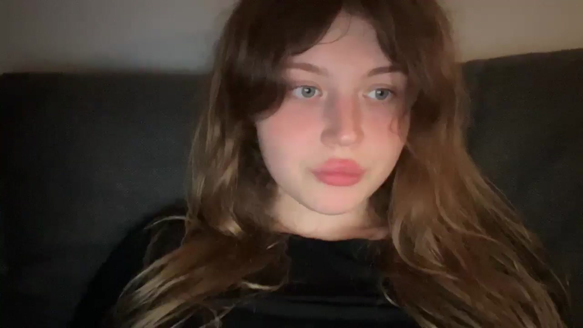 Gallery image thumbnail from Coconut_dream's myfreecams stream on, 06/10/2025, 20:00 image 9 of 20