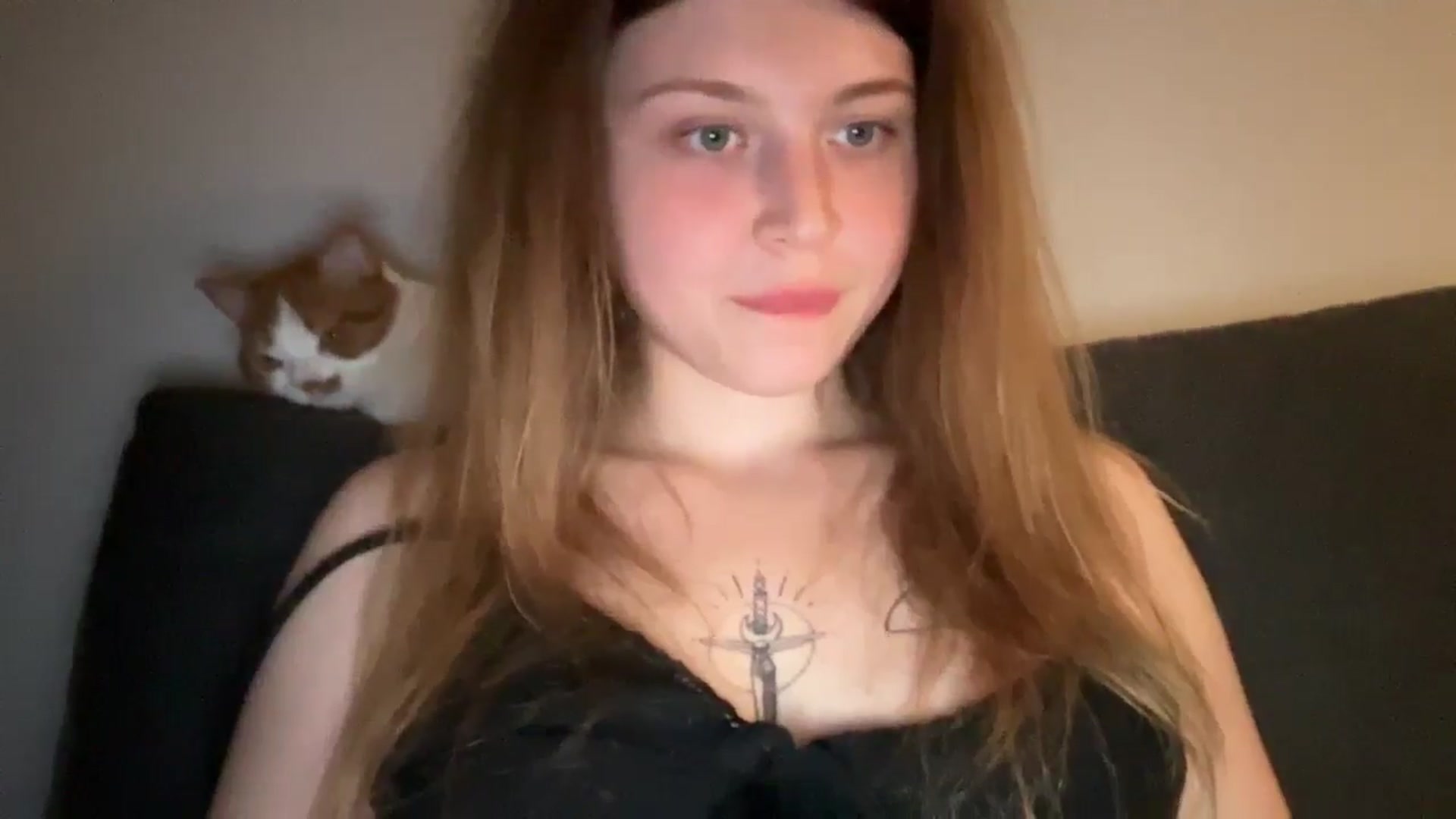 Gallery image thumbnail from Coconut_dream's myfreecams stream on, 06/11/2025, 23:49 image 10 of 20