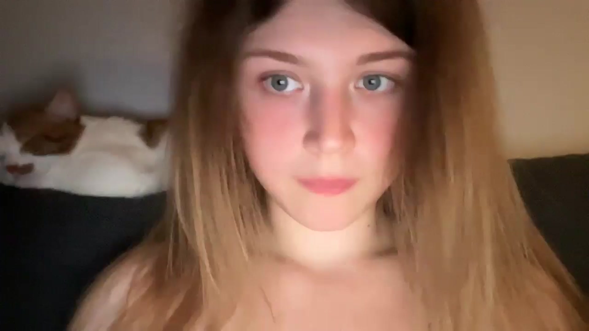 Gallery image thumbnail from Coconut_dream's myfreecams stream on, 06/11/2025, 23:49 image 20 of 20