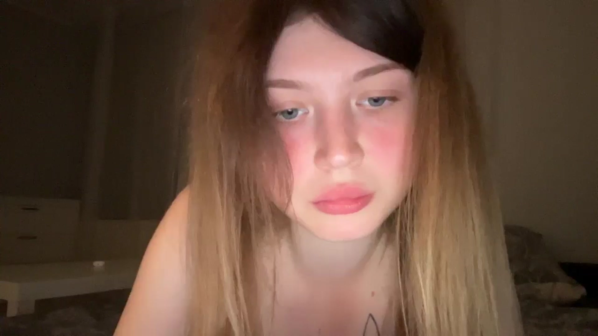 Gallery image thumbnail from Coconut_dream's myfreecams stream on, 06/14/2025, 24:22 image 4 of 20