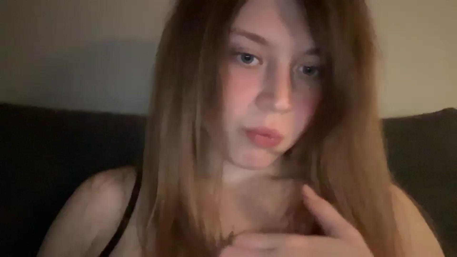 Gallery image thumbnail from Coconut_dream's myfreecams stream on, 06/14/2025, 24:22 image 15 of 20