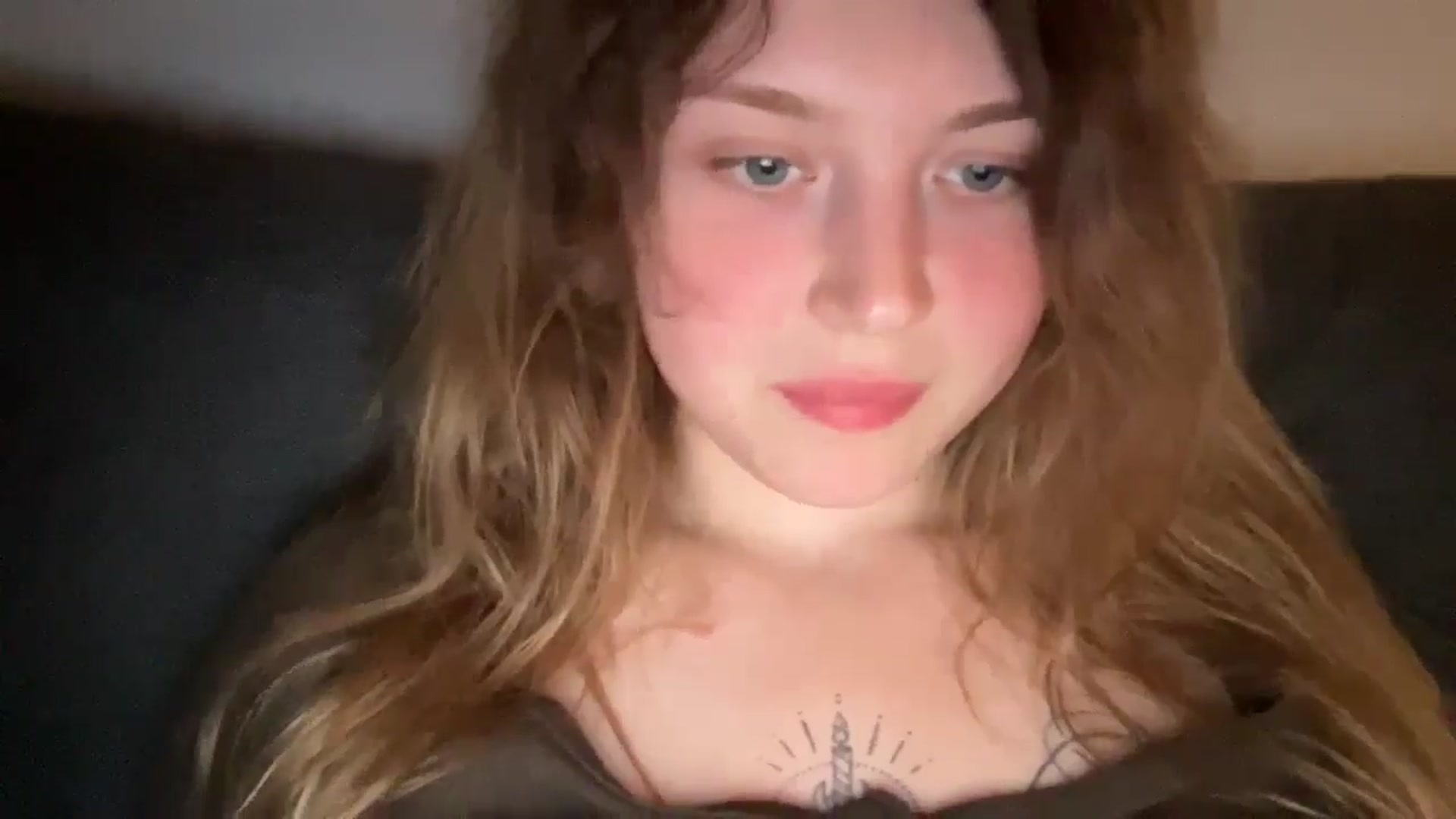 Gallery image thumbnail from Coconut_dream's myfreecams stream on, 06/15/2025, 01:00 image 14 of 20
