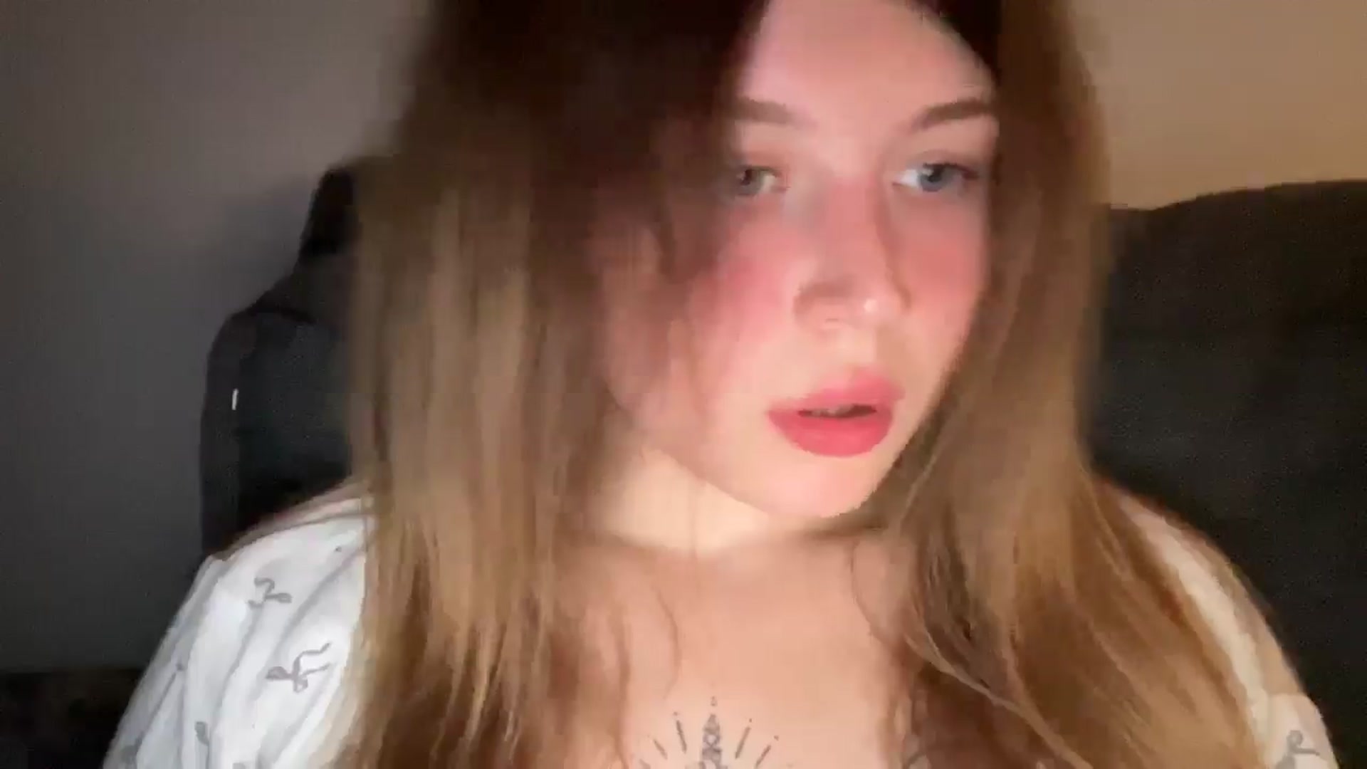 Gallery image thumbnail from Coconut_dream's myfreecams stream on, 06/15/2025, 22:45 image 3 of 20