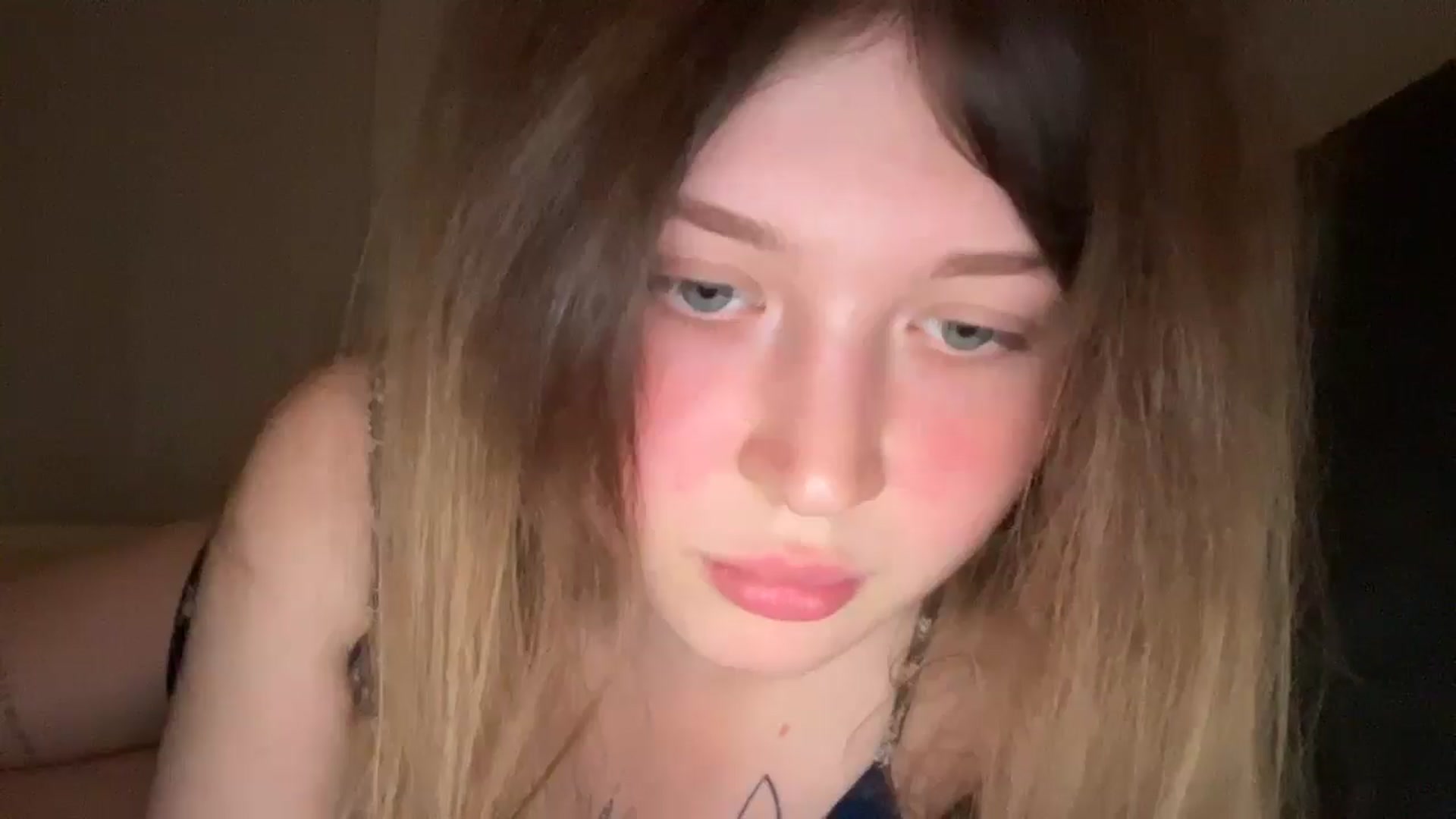 Gallery image thumbnail from Coconut_dream's myfreecams stream on, 06/20/2025, 21:51 image 12 of 20