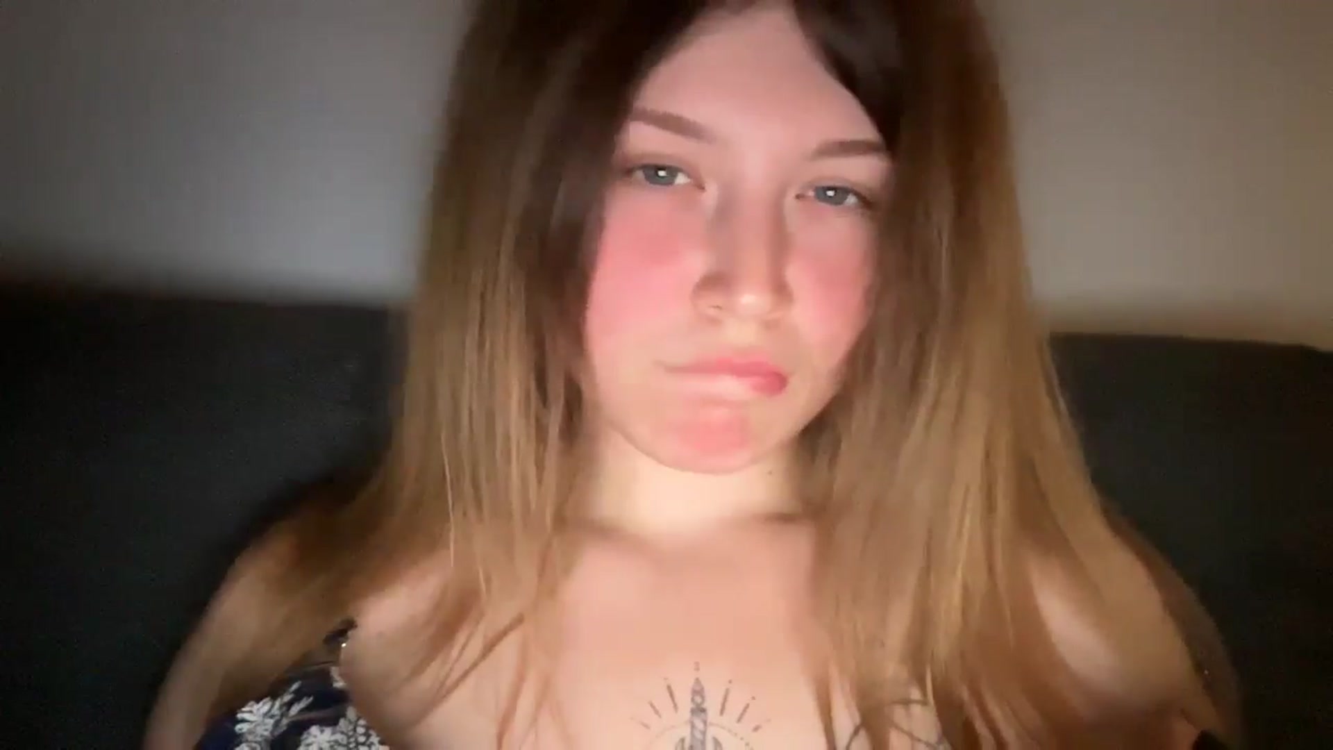 Gallery image thumbnail from Coconut_dream's myfreecams stream on, 06/20/2025, 21:51 image 4 of 20