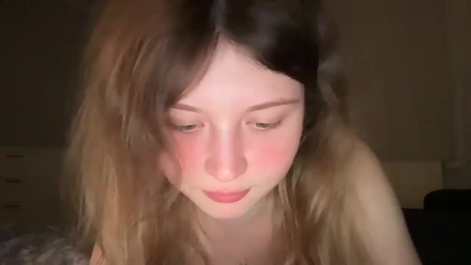 Gallery image thumbnail from Coconut_dream's myfreecams stream on, 06/21/2025, 22:29 image 5 of 20