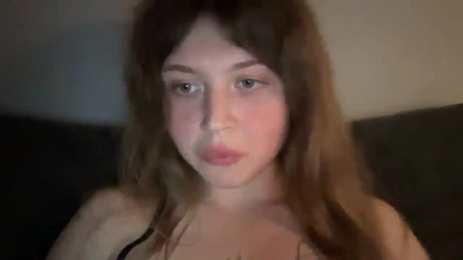 Gallery image thumbnail from Coconut_dream's myfreecams stream on, 06/21/2025, 23:06 image 12 of 20