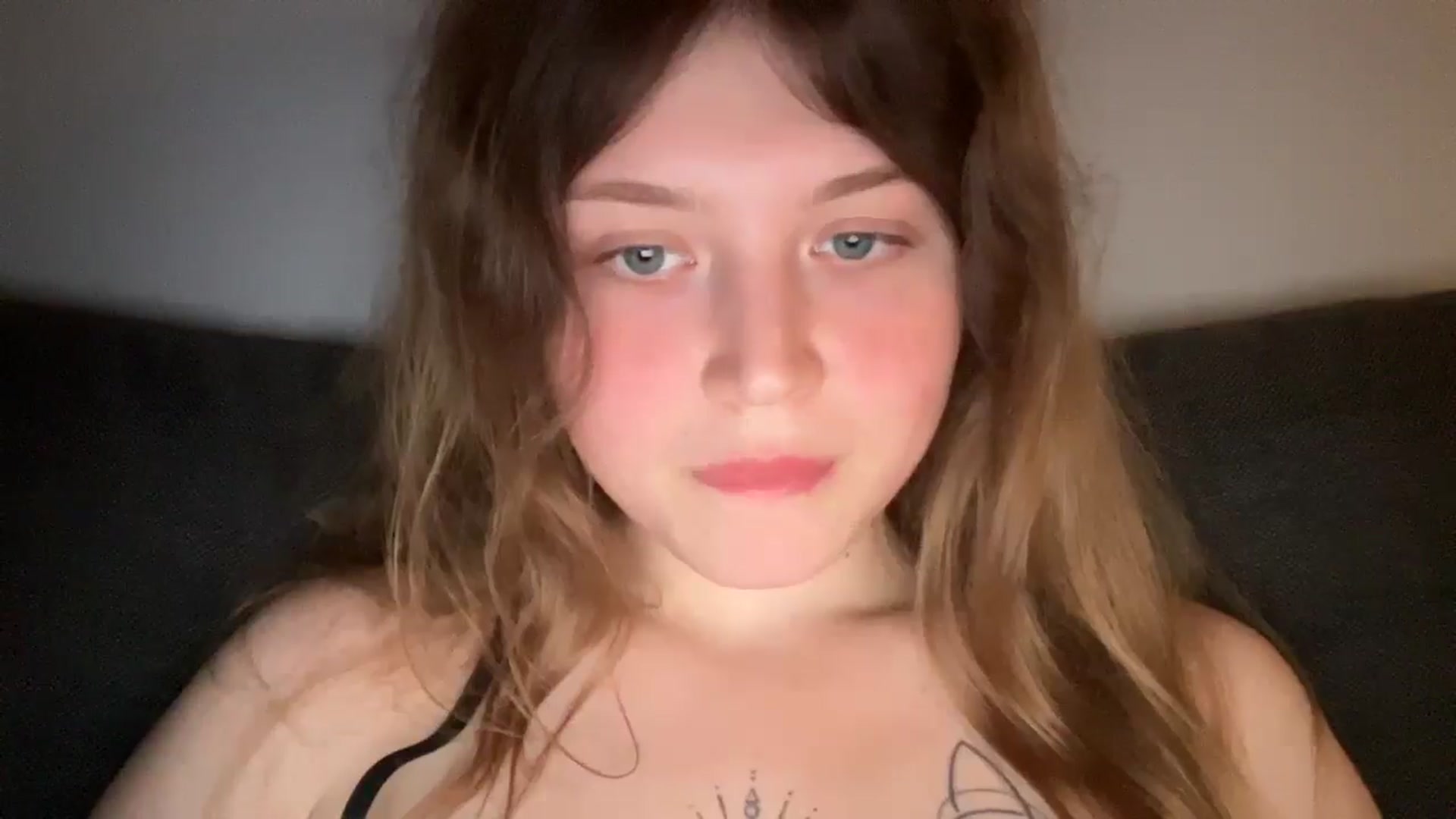 Gallery image thumbnail from Coconut_dream's myfreecams stream on, 06/21/2025, 23:06 image 14 of 20