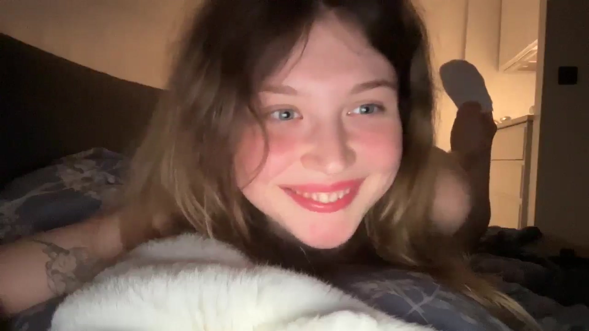 Gallery image thumbnail from Coconut_dream's myfreecams stream on, 06/22/2025, 24:03 image 10 of 20