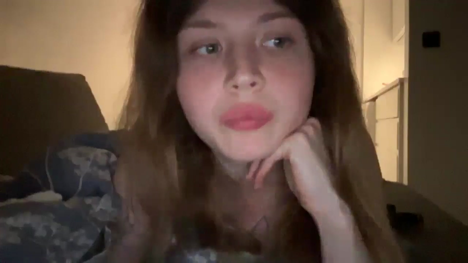 Gallery image thumbnail from Coconut_dream's myfreecams stream on, 06/22/2025, 24:03 image 17 of 20
