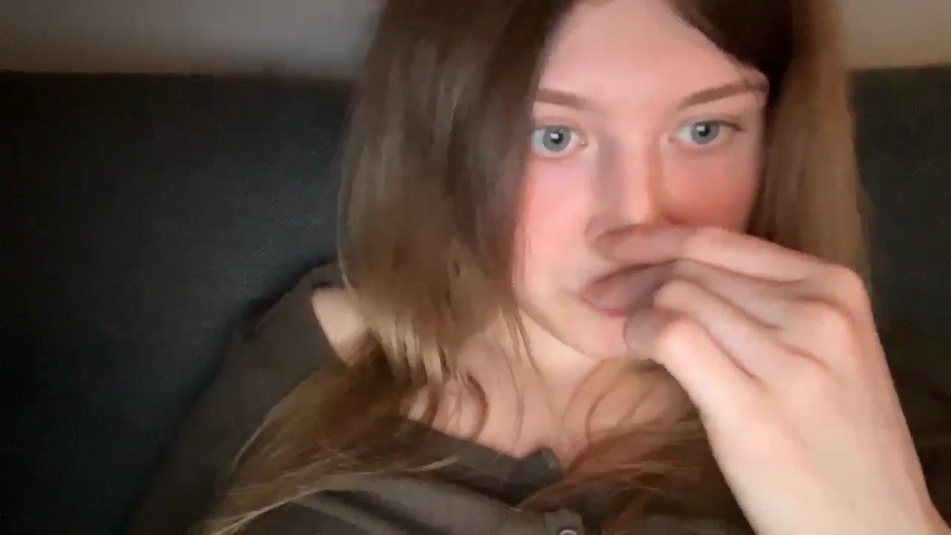 Gallery image thumbnail from Coconut_dream's myfreecams stream on, 06/22/2025, 23:49 image 9 of 20