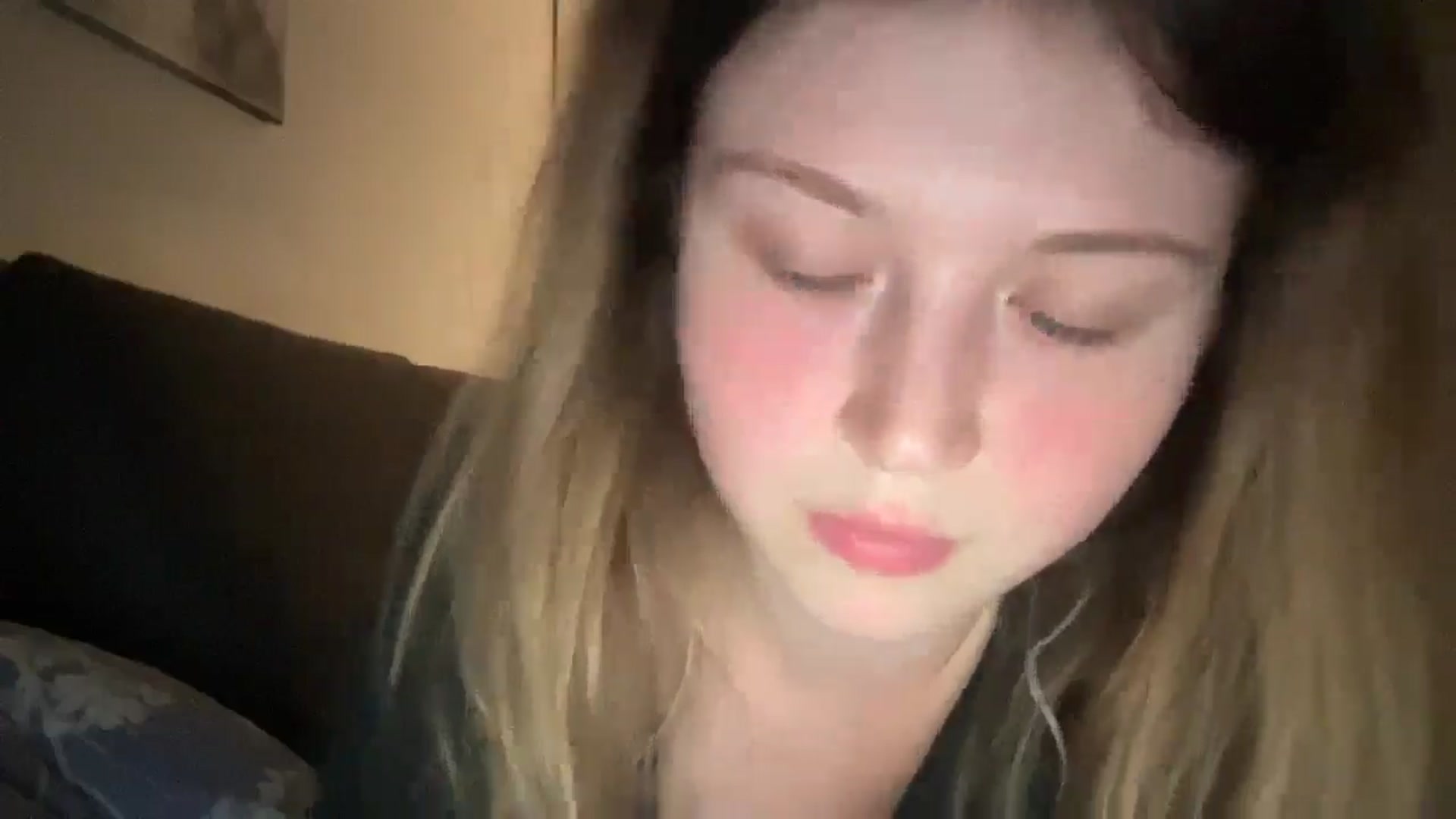 Gallery image thumbnail from Coconut_dream's myfreecams stream on, 06/23/2025, 21:31 image 20 of 20
