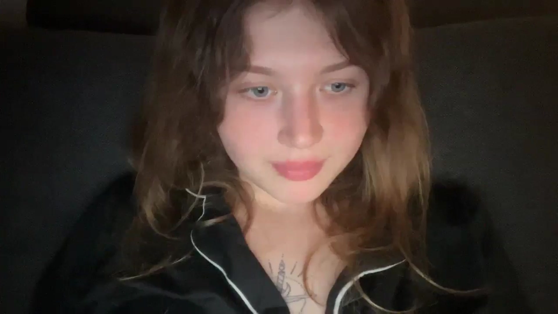 Gallery image thumbnail from Coconut_dream's myfreecams stream on, 06/23/2025, 23:03 image 16 of 20