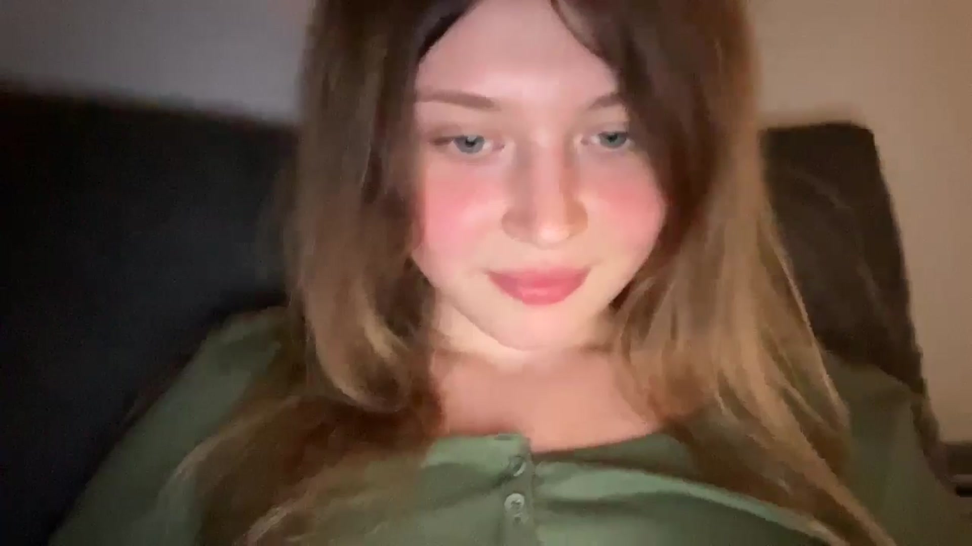 Gallery image thumbnail from Coconut_dream's myfreecams stream on, 06/26/2025, 22:41 image 8 of 20