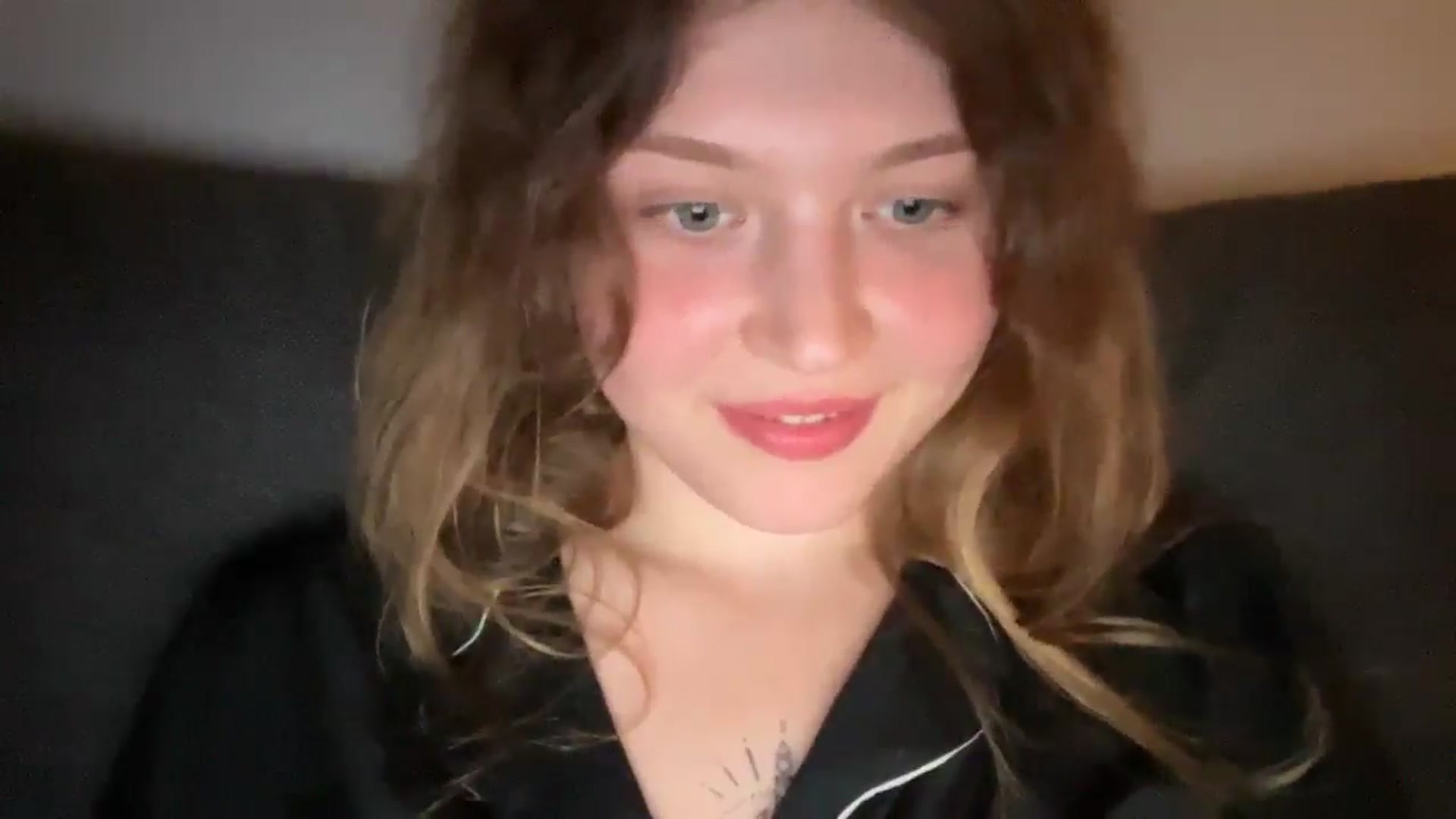 Gallery image thumbnail from Coconut_dream's myfreecams stream on, 06/27/2025, 22:26 image 18 of 20