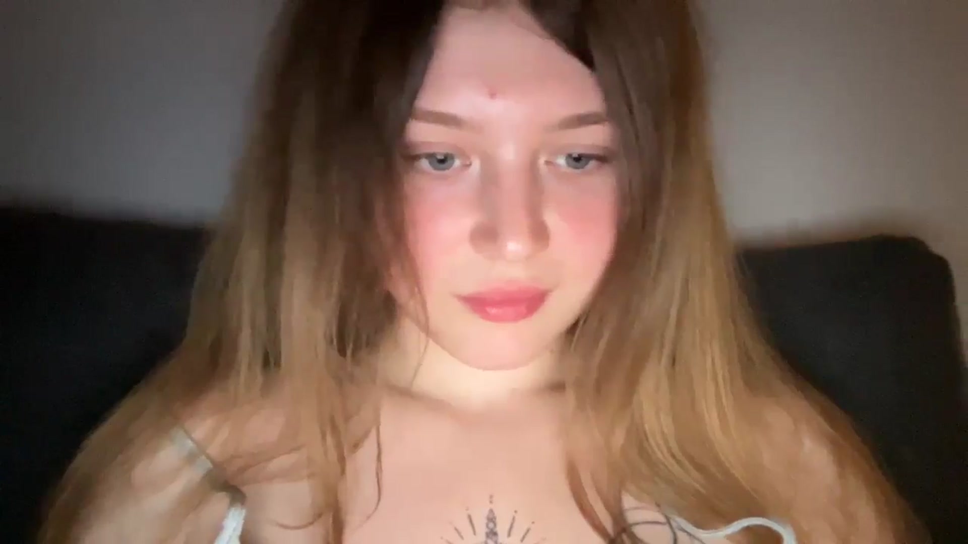Gallery image thumbnail from Coconut_dream's myfreecams stream on, 07/01/2025, 23:23 image 7 of 20