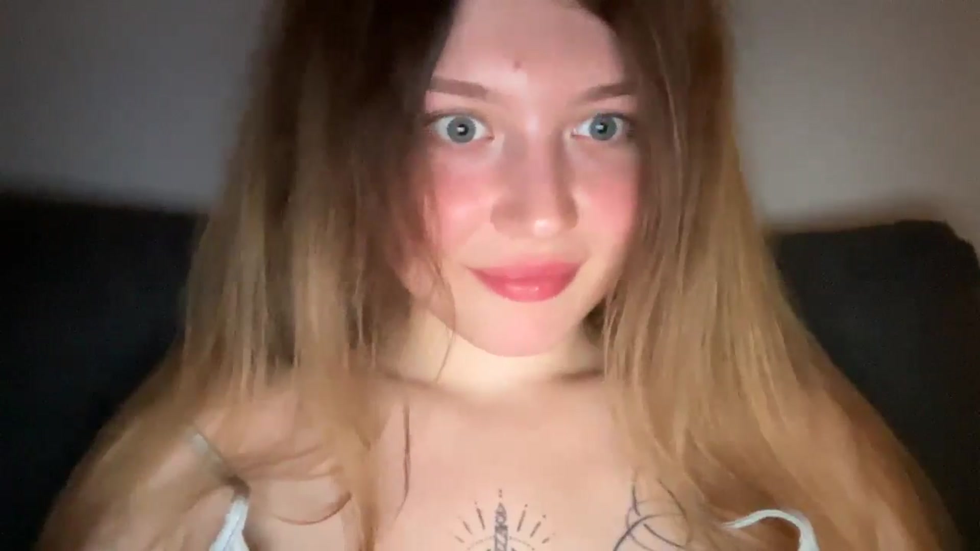 Gallery image thumbnail from Coconut_dream's myfreecams stream on, 07/01/2025, 23:23 image 6 of 20
