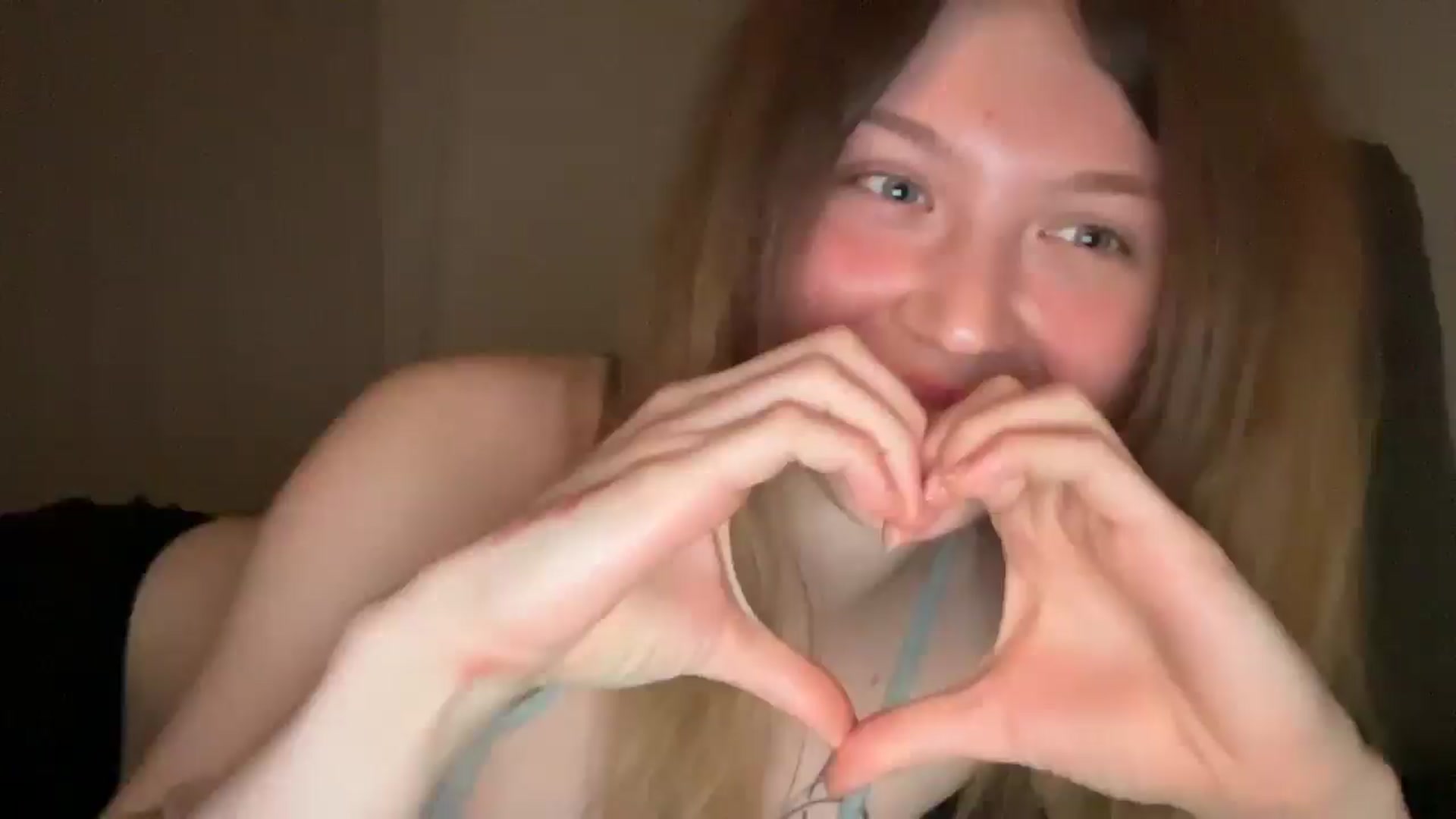 Gallery image thumbnail from Coconut_dream's myfreecams stream on, 07/01/2025, 23:23 image 13 of 20