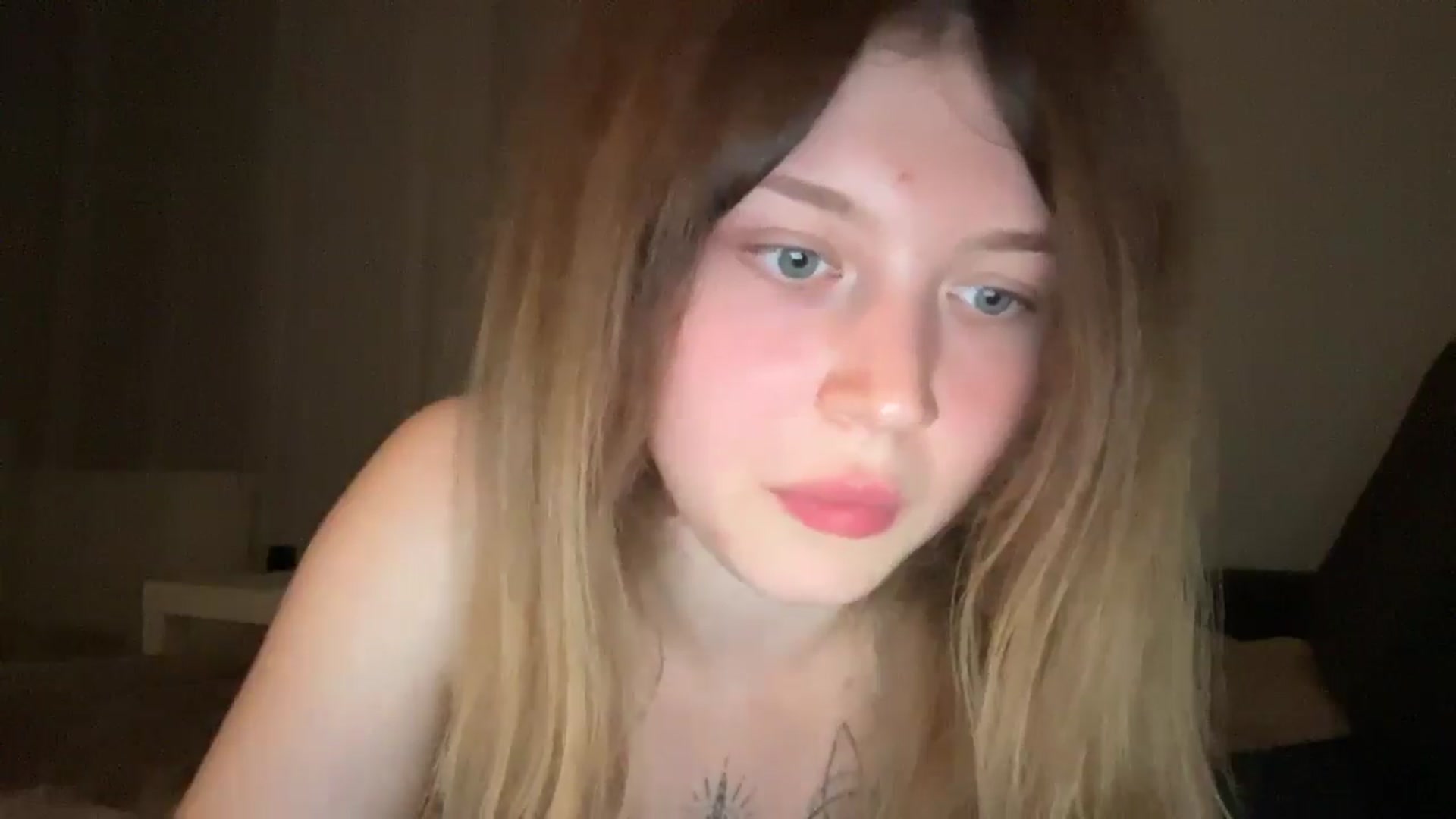 Gallery image thumbnail from Coconut_dream's myfreecams stream on, 07/01/2025, 23:23 image 17 of 20