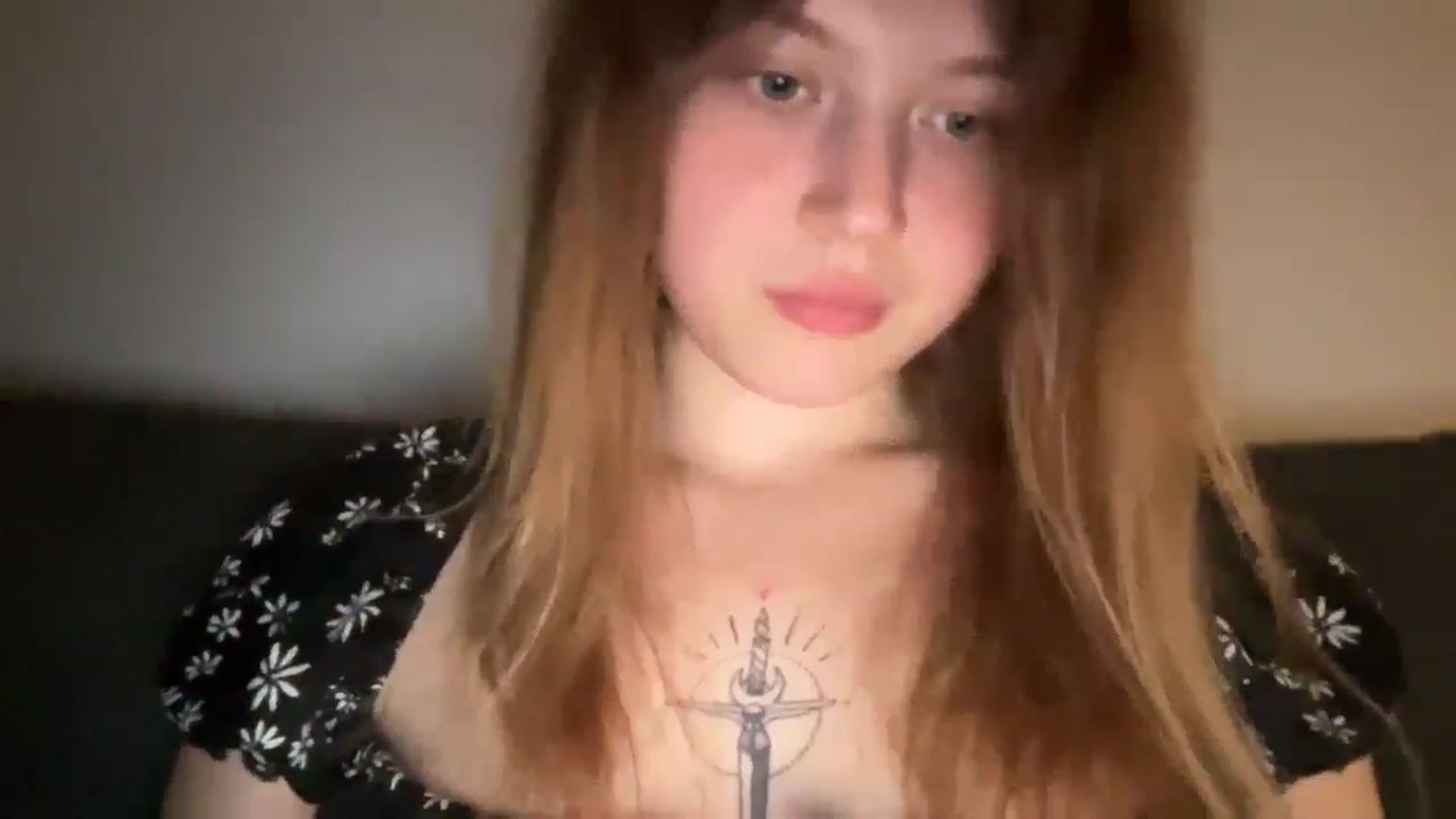 Gallery image thumbnail from Coconut_dream's myfreecams stream on, 07/06/2025, 20:48 image 18 of 20