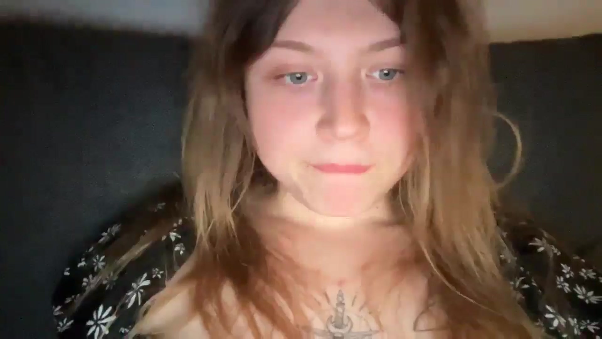 Gallery image thumbnail from Coconut_dream's myfreecams stream on, 07/06/2025, 20:48 image 8 of 20