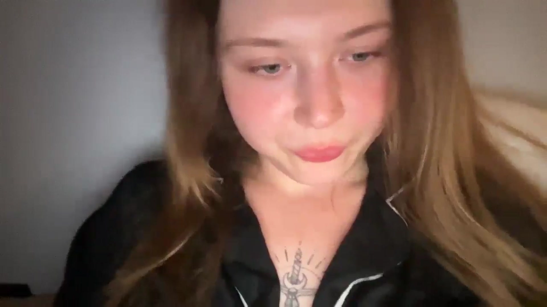 Gallery image thumbnail from Coconut_dream's myfreecams stream on, 07/19/2025, 20:04 image 17 of 20