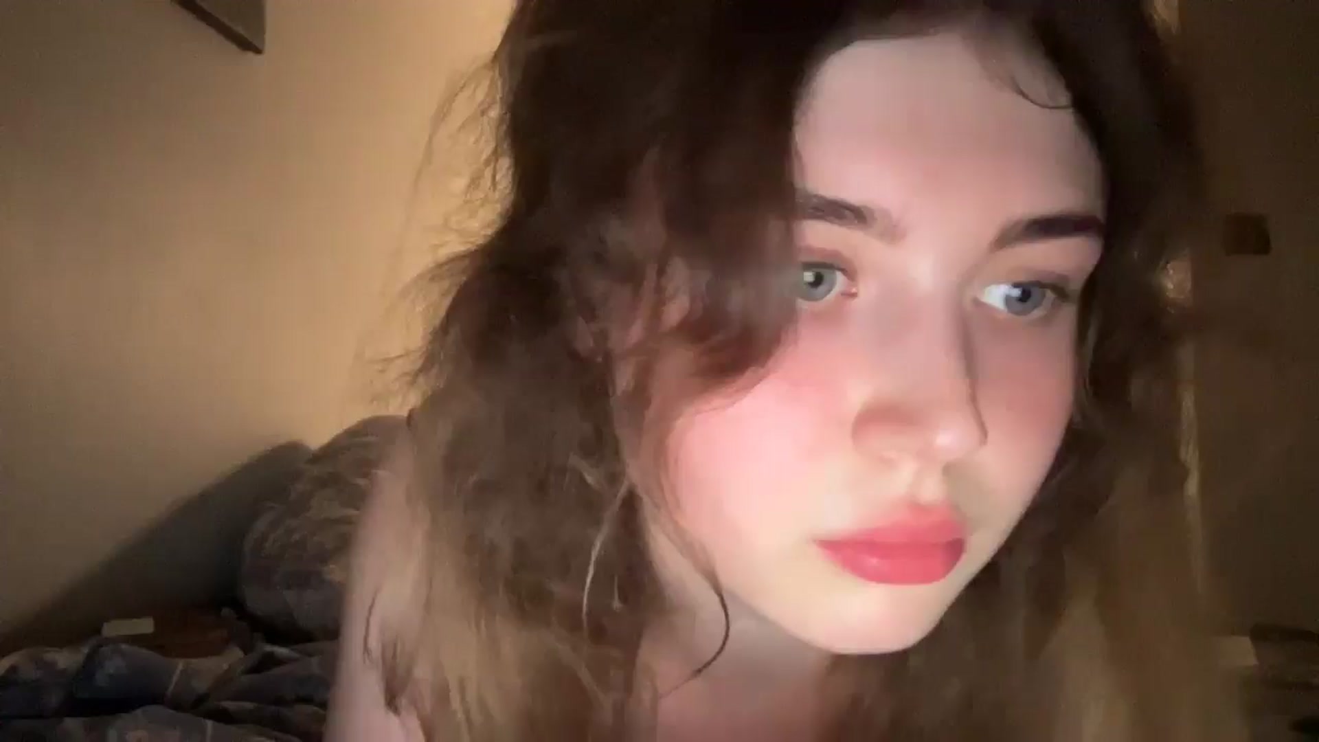 Gallery image thumbnail from Coconut_dream's myfreecams stream on, 07/22/2025, 19:38 image 16 of 20