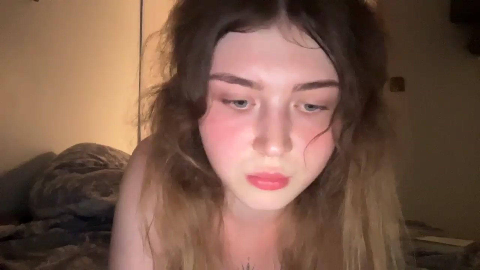Gallery image thumbnail from Coconut_dream's myfreecams stream on, 07/22/2025, 19:38 image 19 of 20