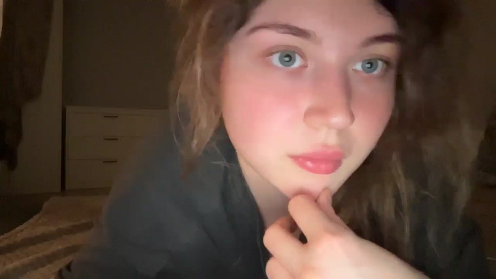 Gallery image thumbnail from Coconut_dream's myfreecams stream on, 07/26/2025, 22:15 image 13 of 20