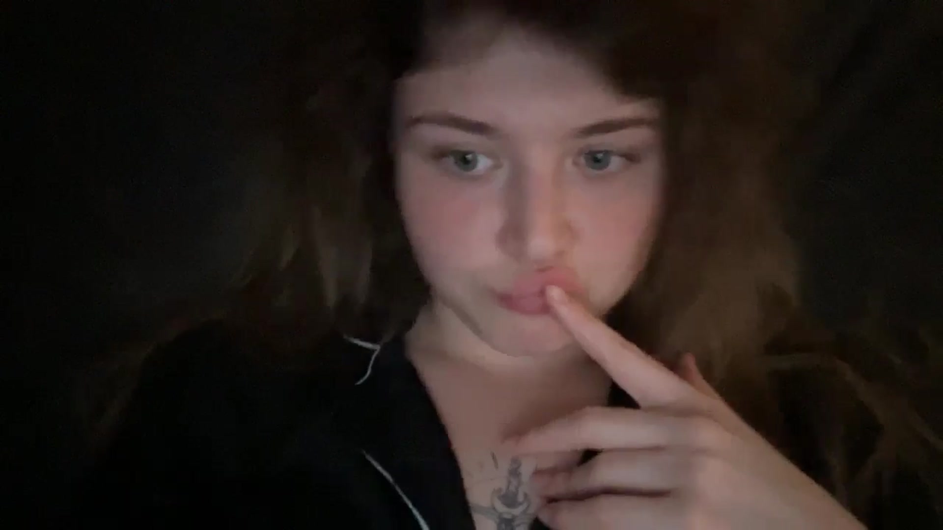 Gallery image thumbnail from Coconut_dream's myfreecams stream on, 08/01/2025, 21:22 image 9 of 20