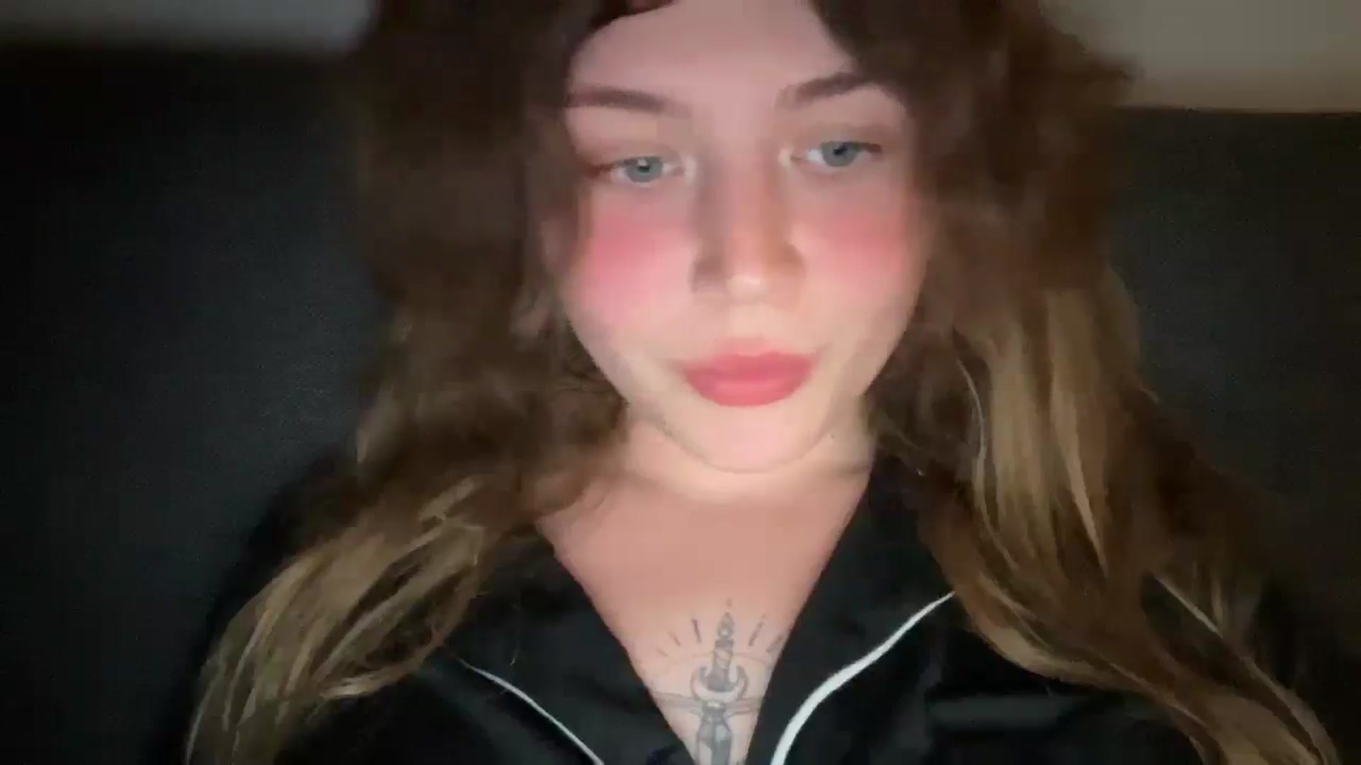 Gallery image thumbnail from Coconut_dream's myfreecams stream on, 08/02/2025, 20:49 image 15 of 20