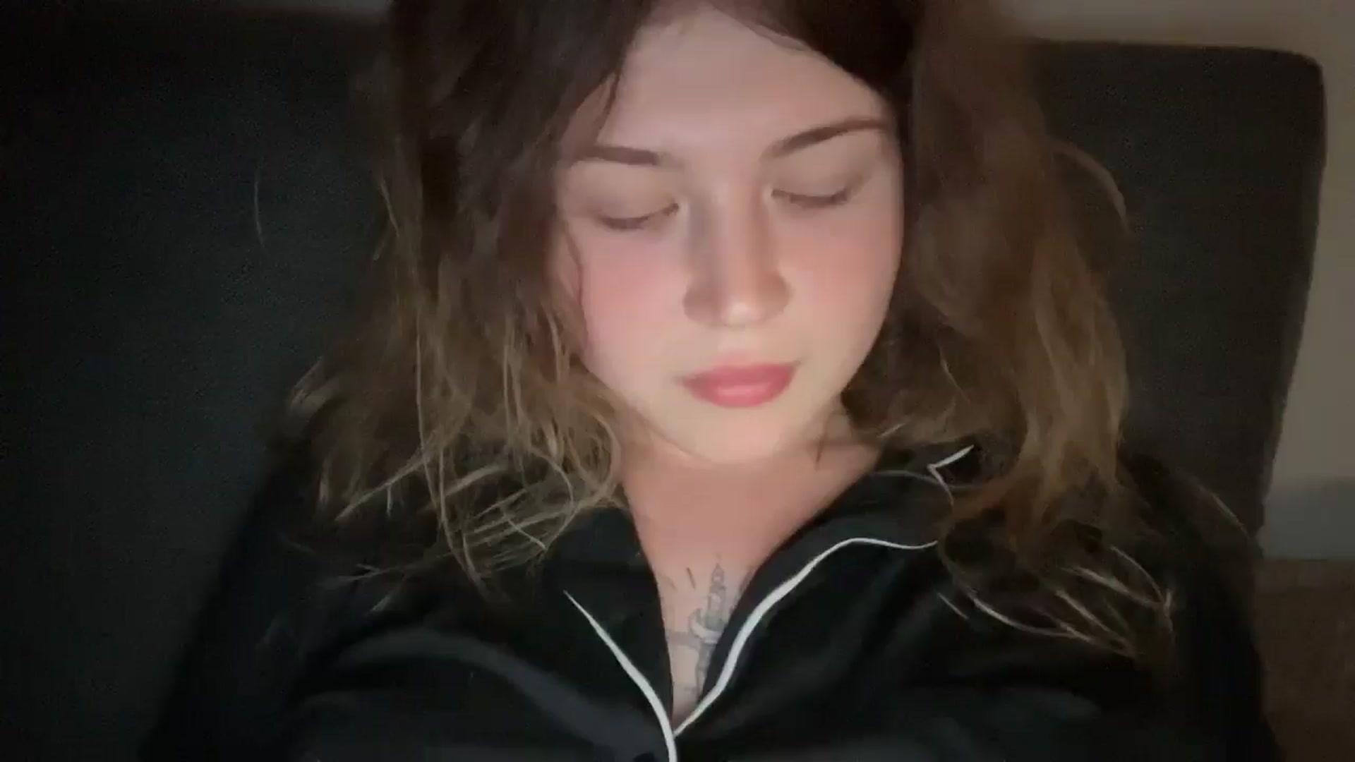 Gallery image thumbnail from Coconut_dream's myfreecams stream on, 08/02/2025, 23:38 image 1 of 20