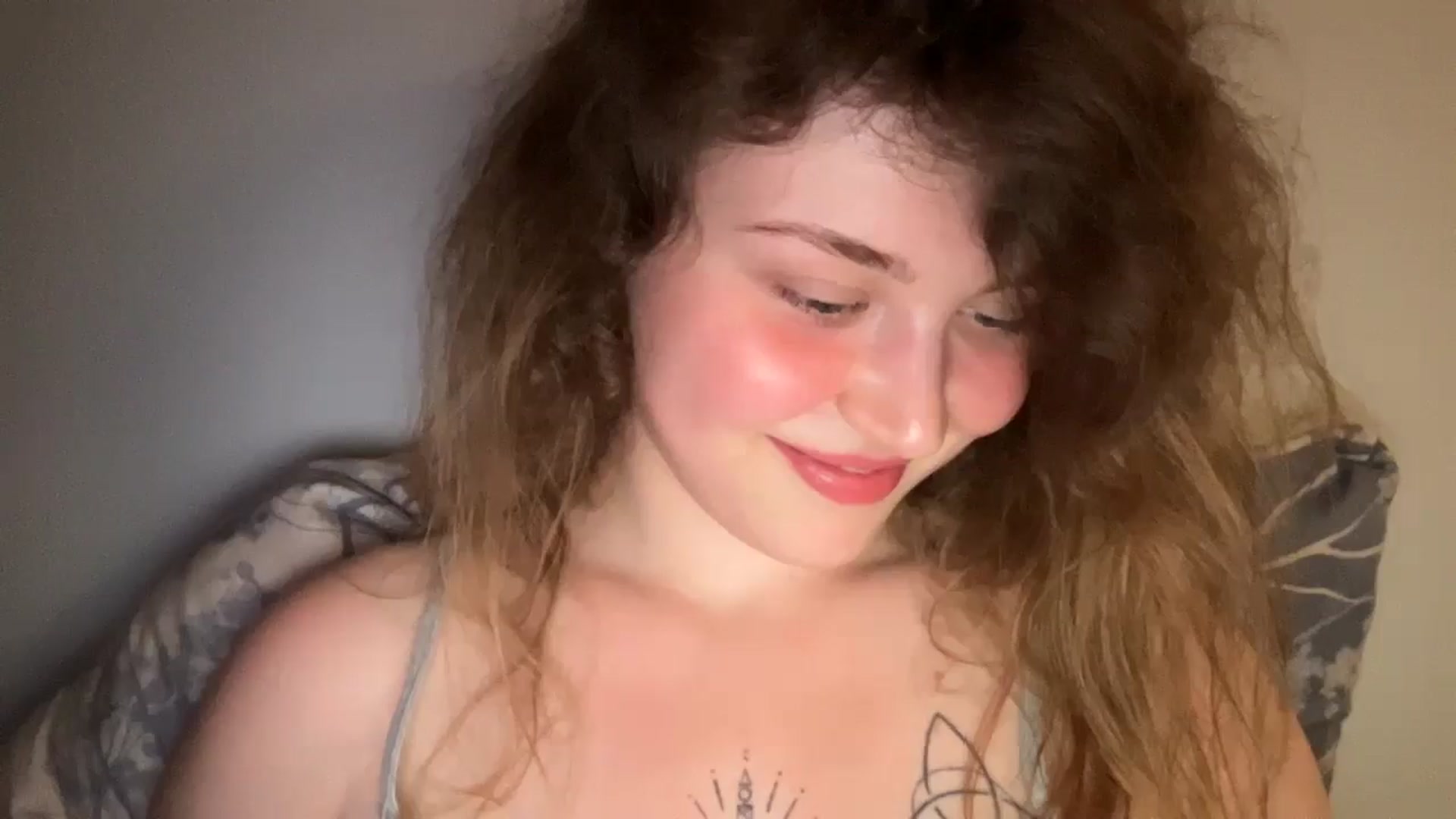 Gallery image thumbnail from Coconut_dream's myfreecams stream on, 08/03/2025, 19:41 image 2 of 20