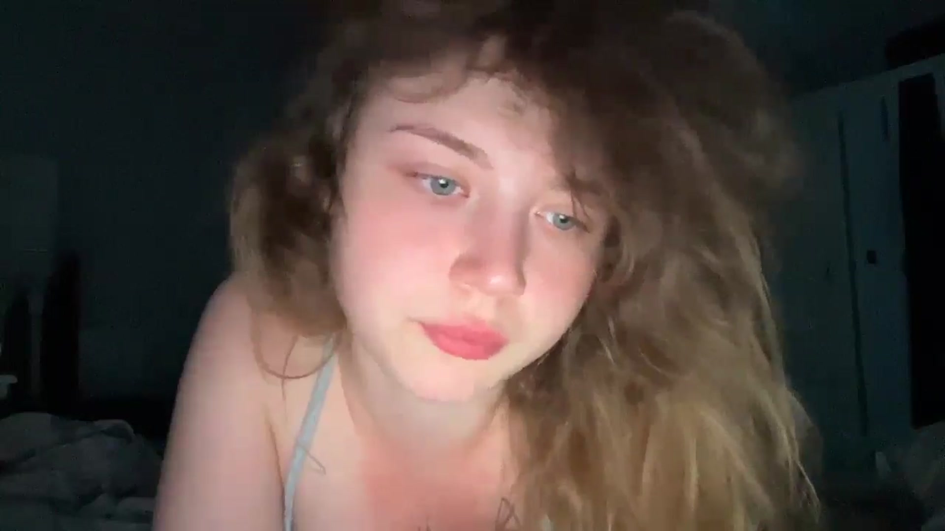 Gallery image thumbnail from Coconut_dream's myfreecams stream on, 08/04/2025, 05:31 image 4 of 20