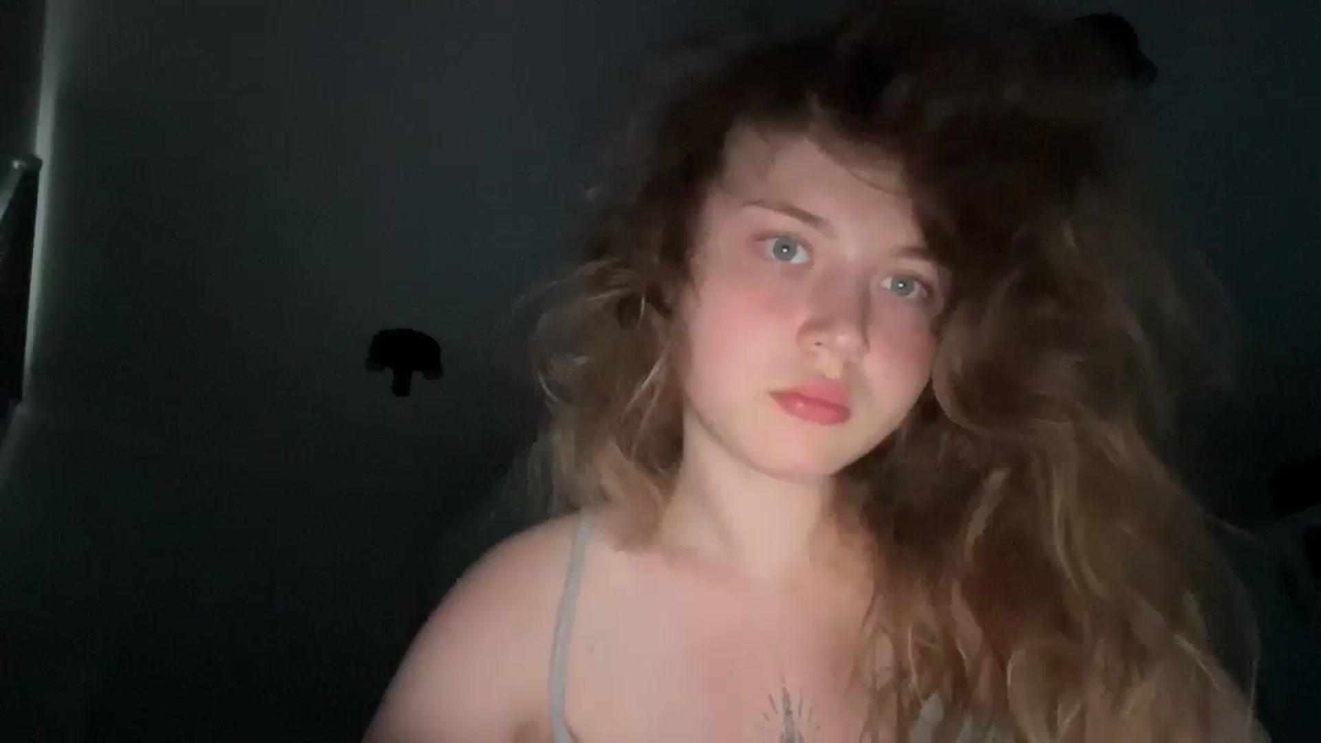 Gallery image thumbnail from Coconut_dream's myfreecams stream on, 08/04/2025, 05:31 image 20 of 20