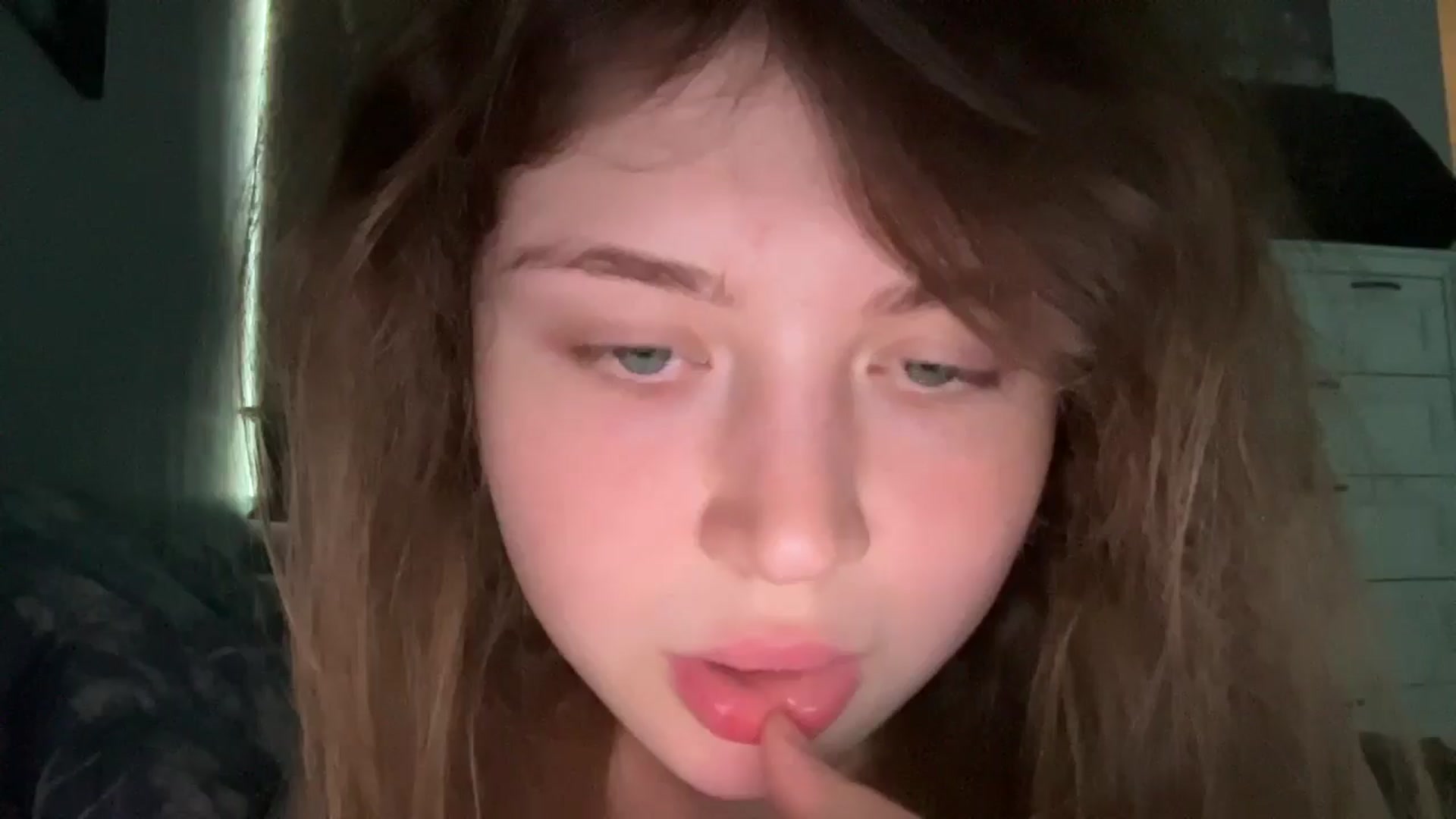 Gallery image thumbnail from Coconut_dream's myfreecams stream on, 08/04/2025, 06:57 image 15 of 20