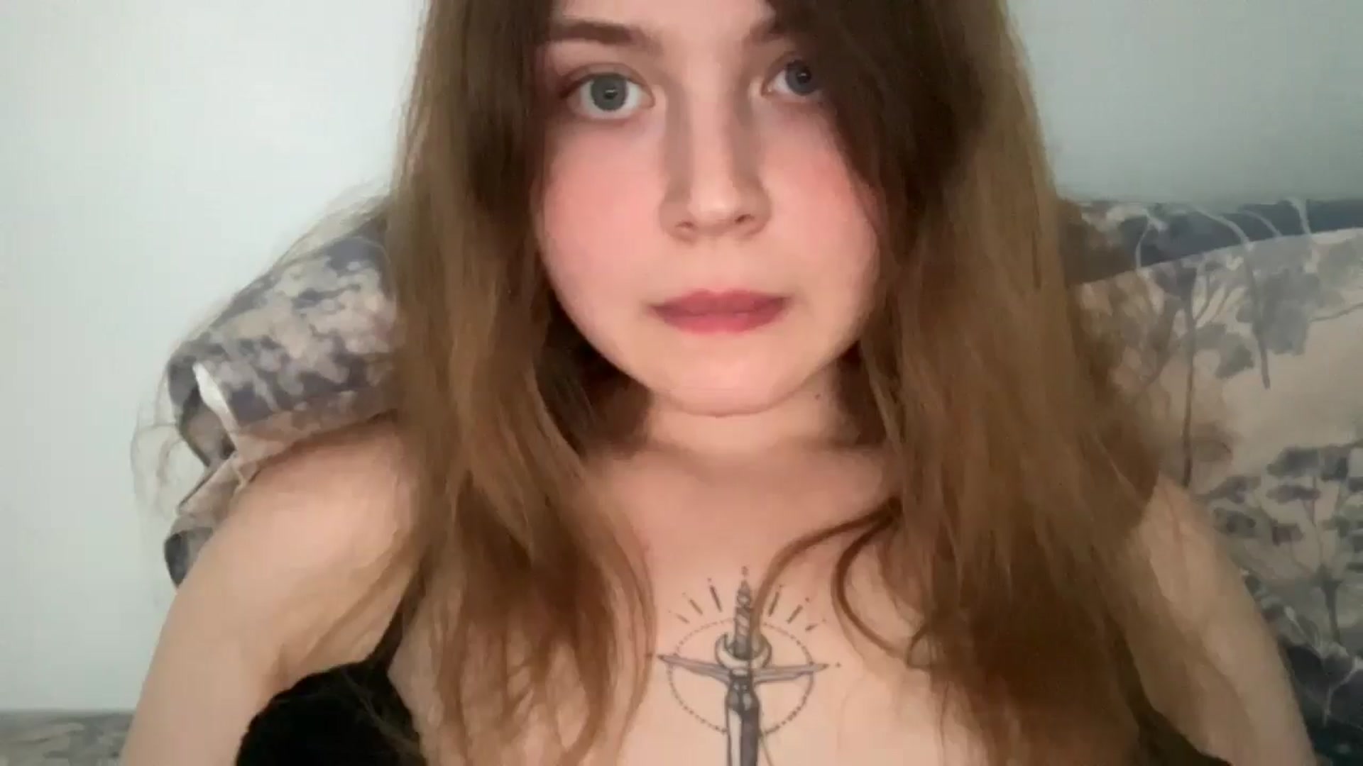 Gallery image thumbnail from Coconut_dream's myfreecams stream on, 08/06/2025, 12:02 image 6 of 20