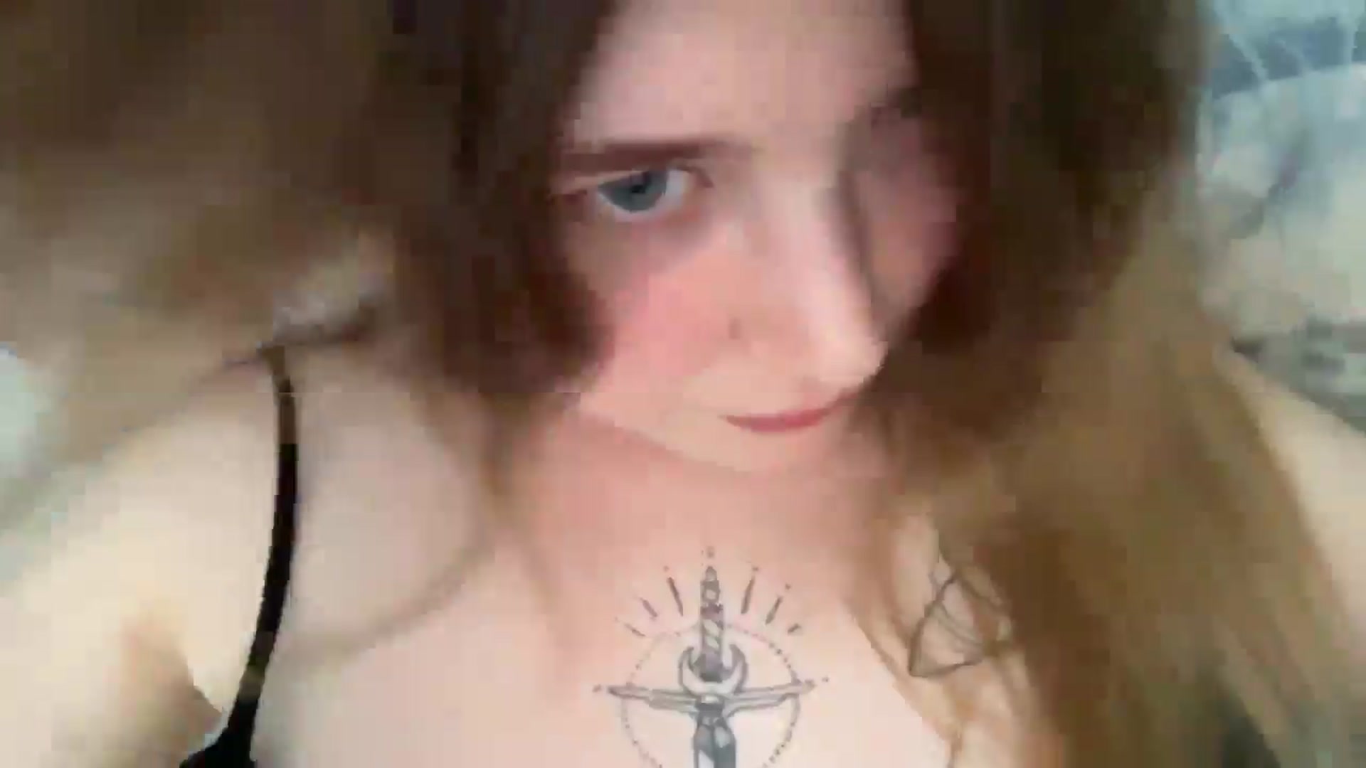 Gallery image thumbnail from Coconut_dream's myfreecams stream on, 08/06/2025, 12:02 image 17 of 20